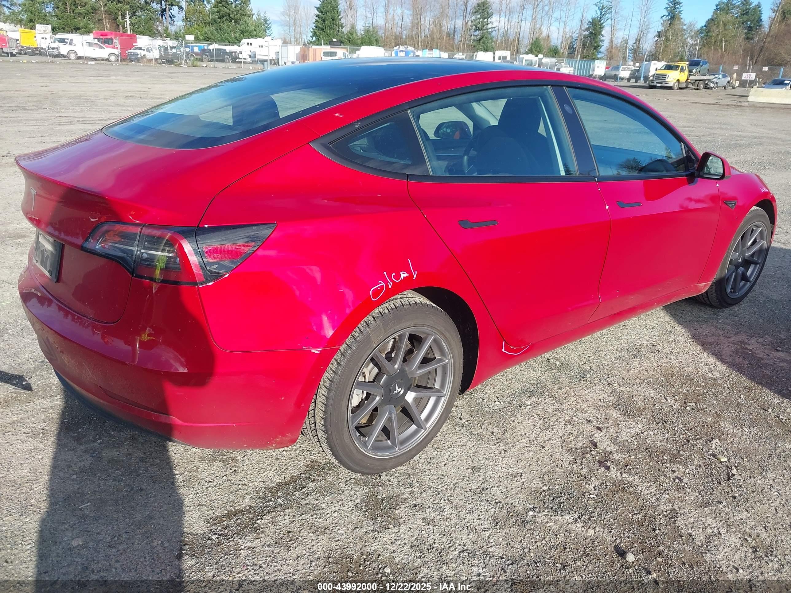 TESLA MODEL image 4