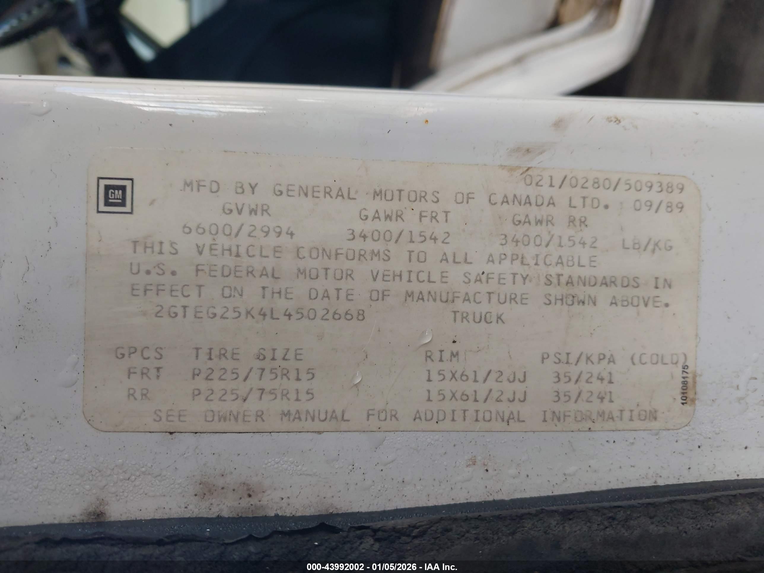 GMC VANDURA image 9