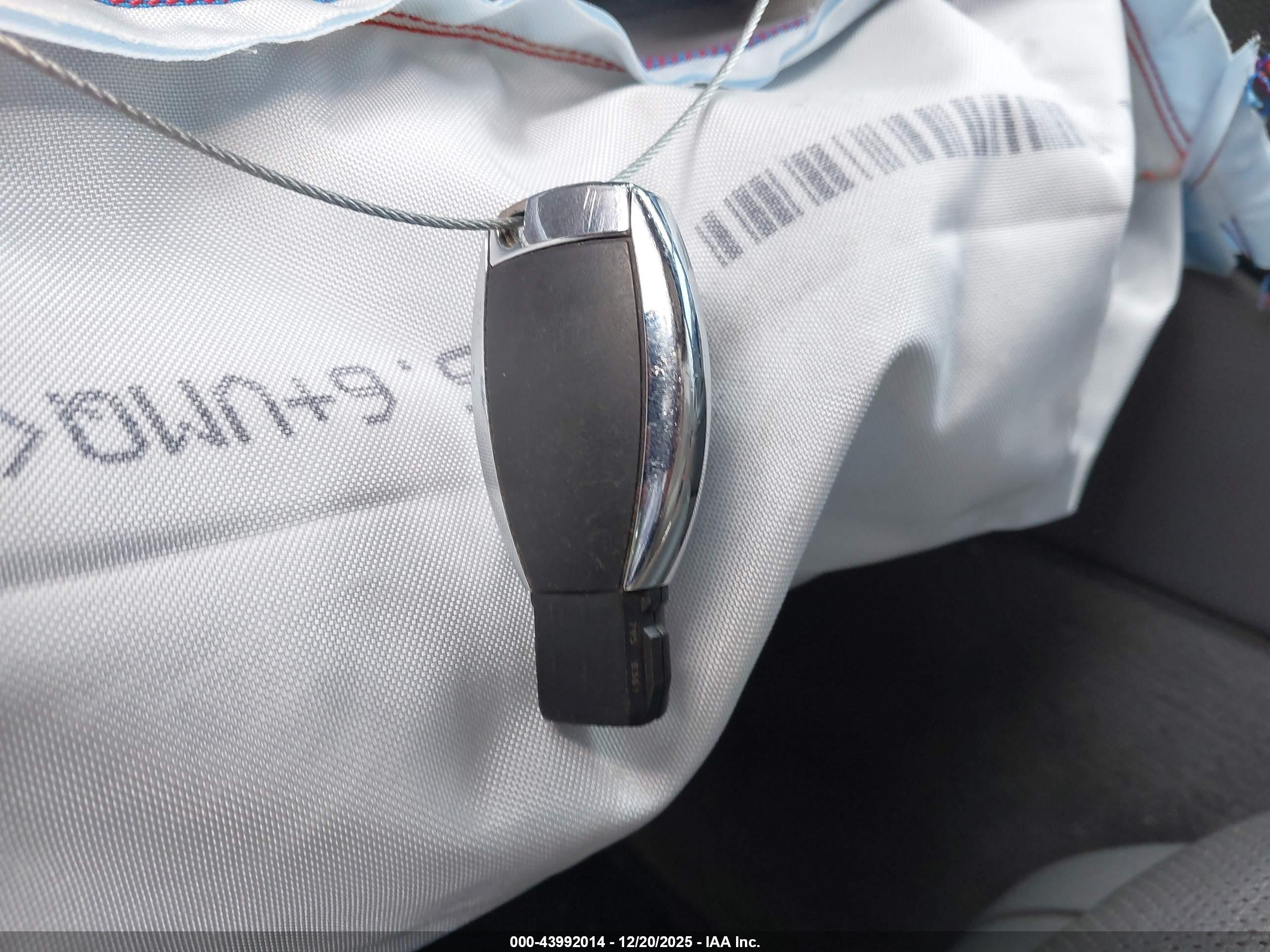 MERCEDES-BENZ CLS image 11