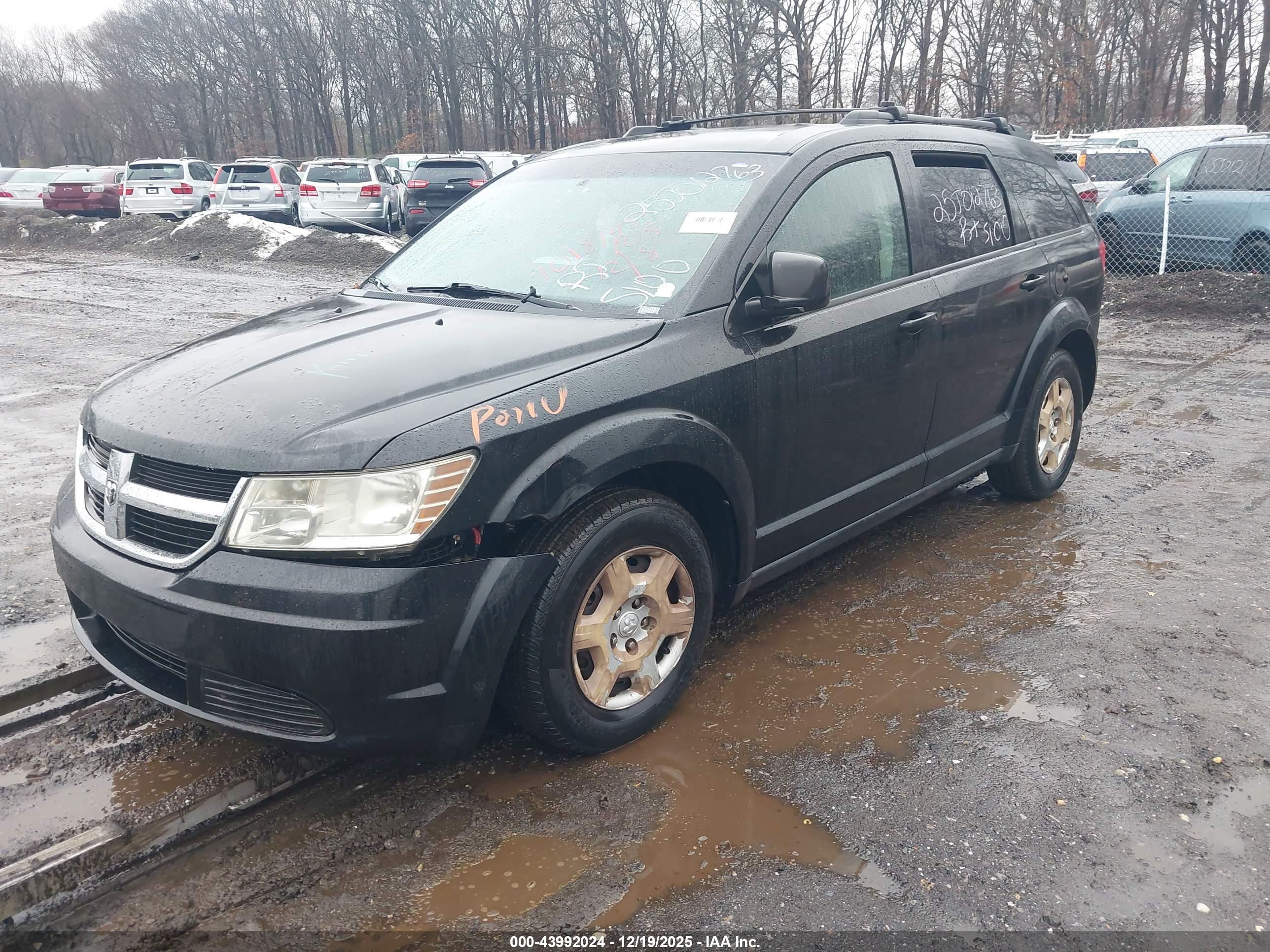 DODGE JOURNEY image 2