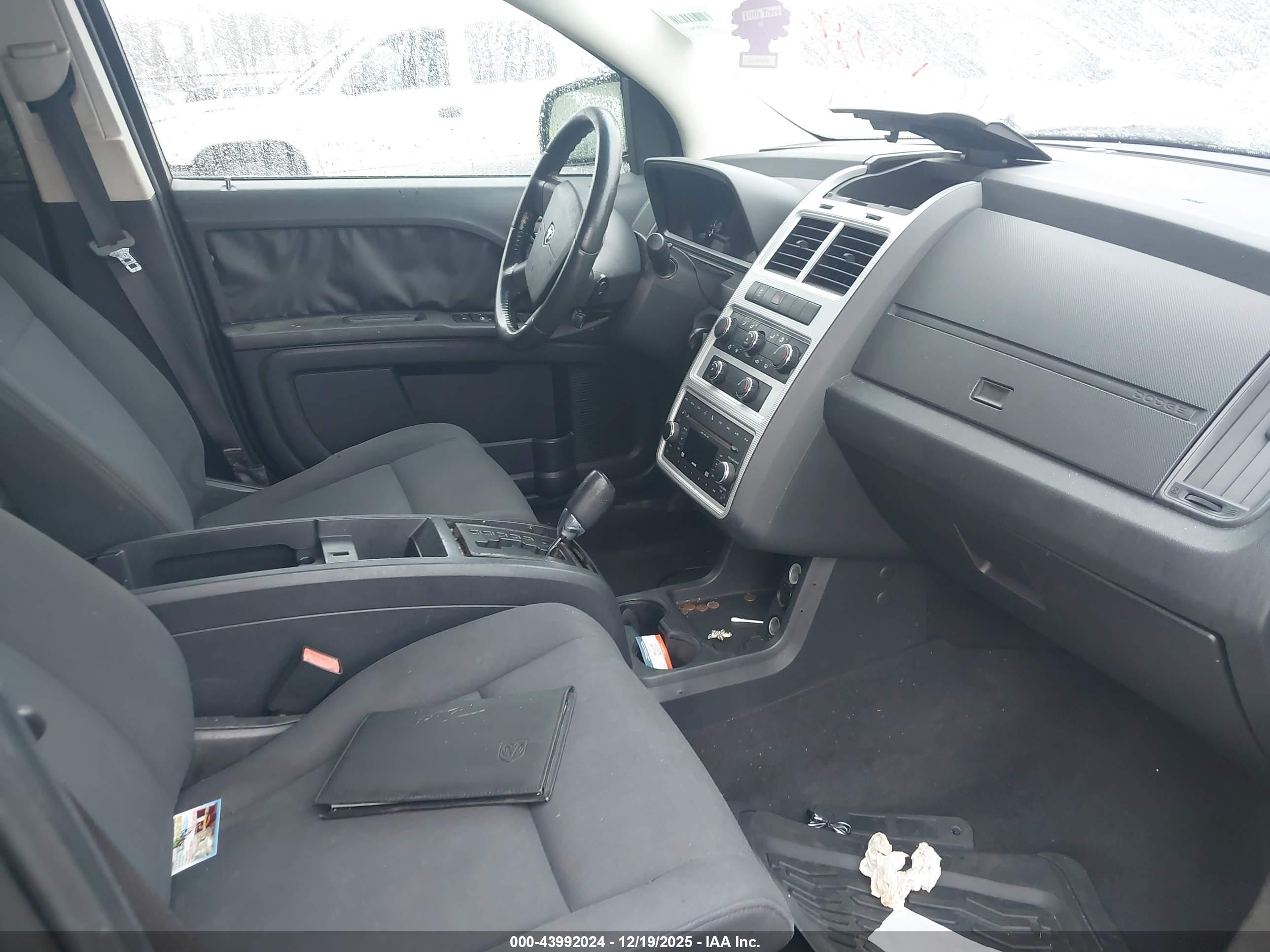 DODGE JOURNEY image 5