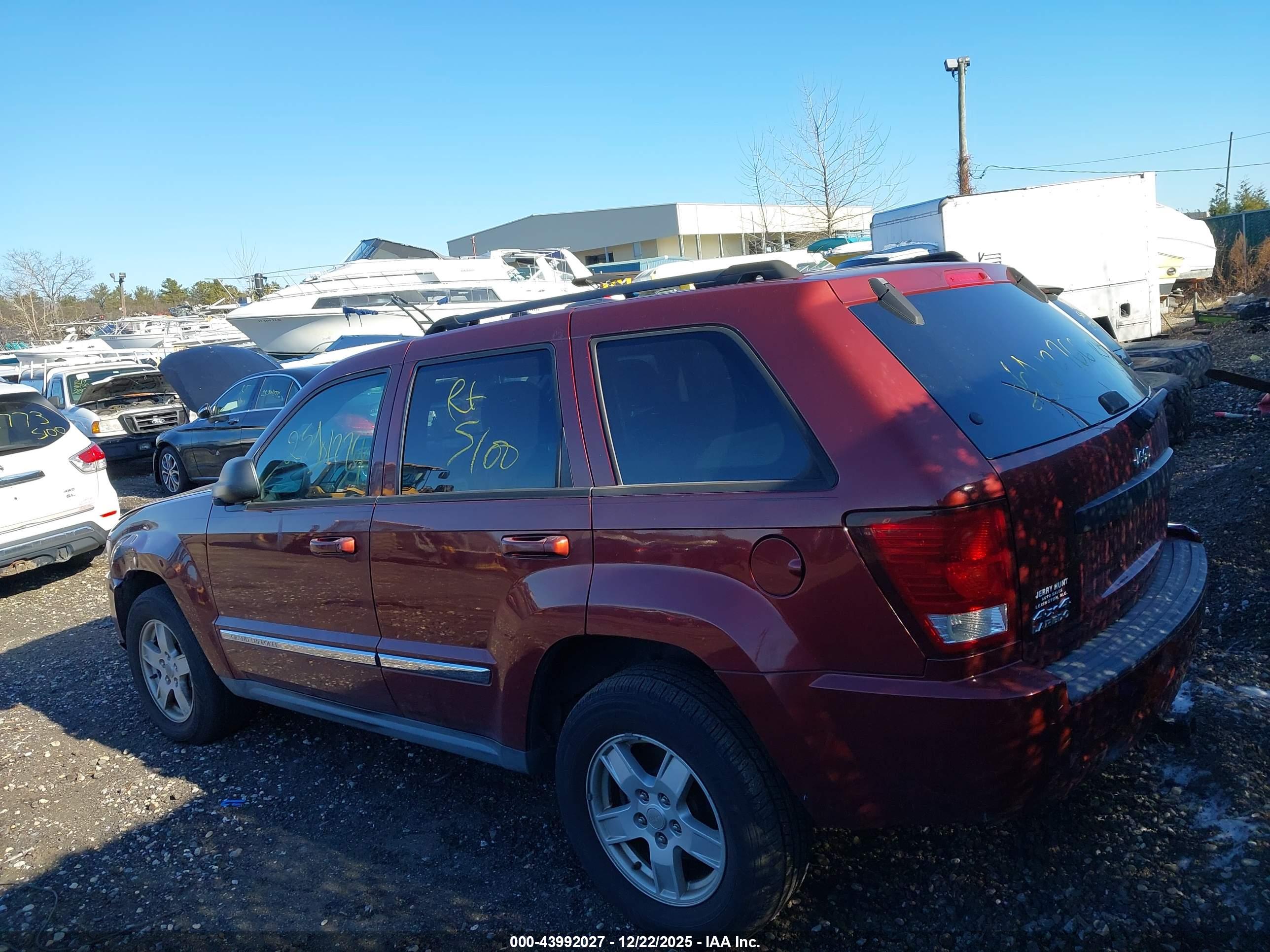 JEEP GRAND image 3