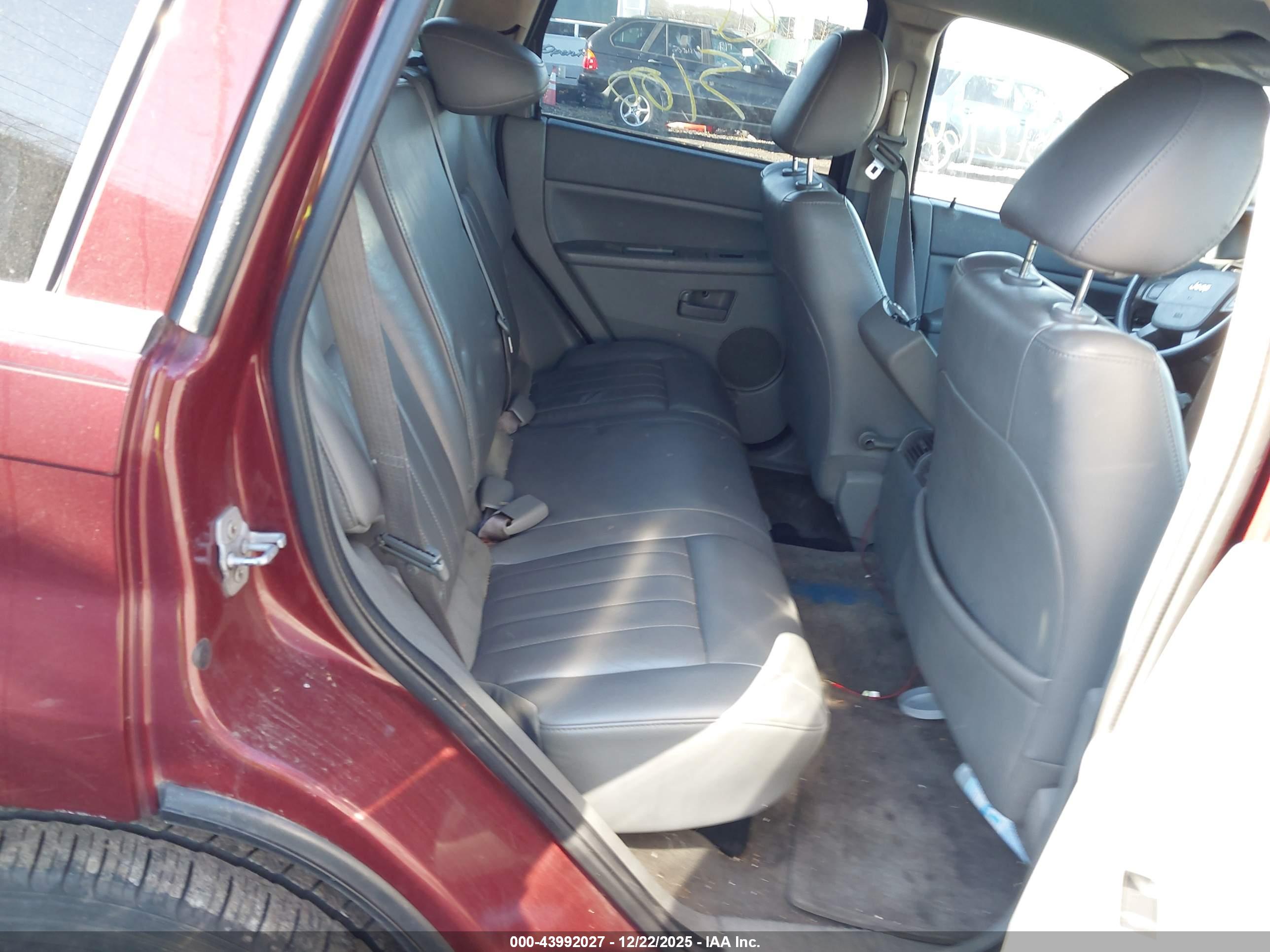 JEEP GRAND image 8