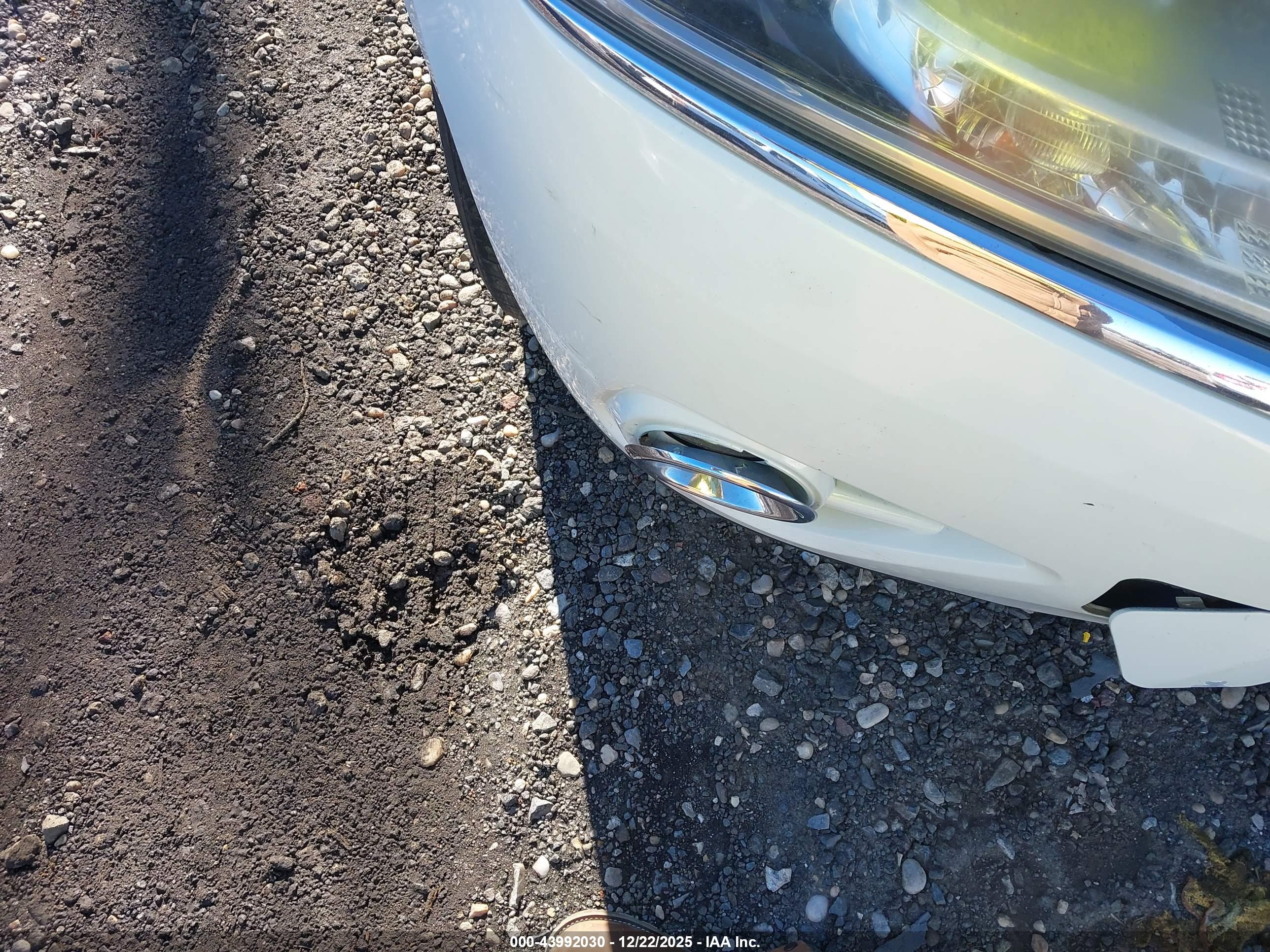 NISSAN PATHFINDER image 6