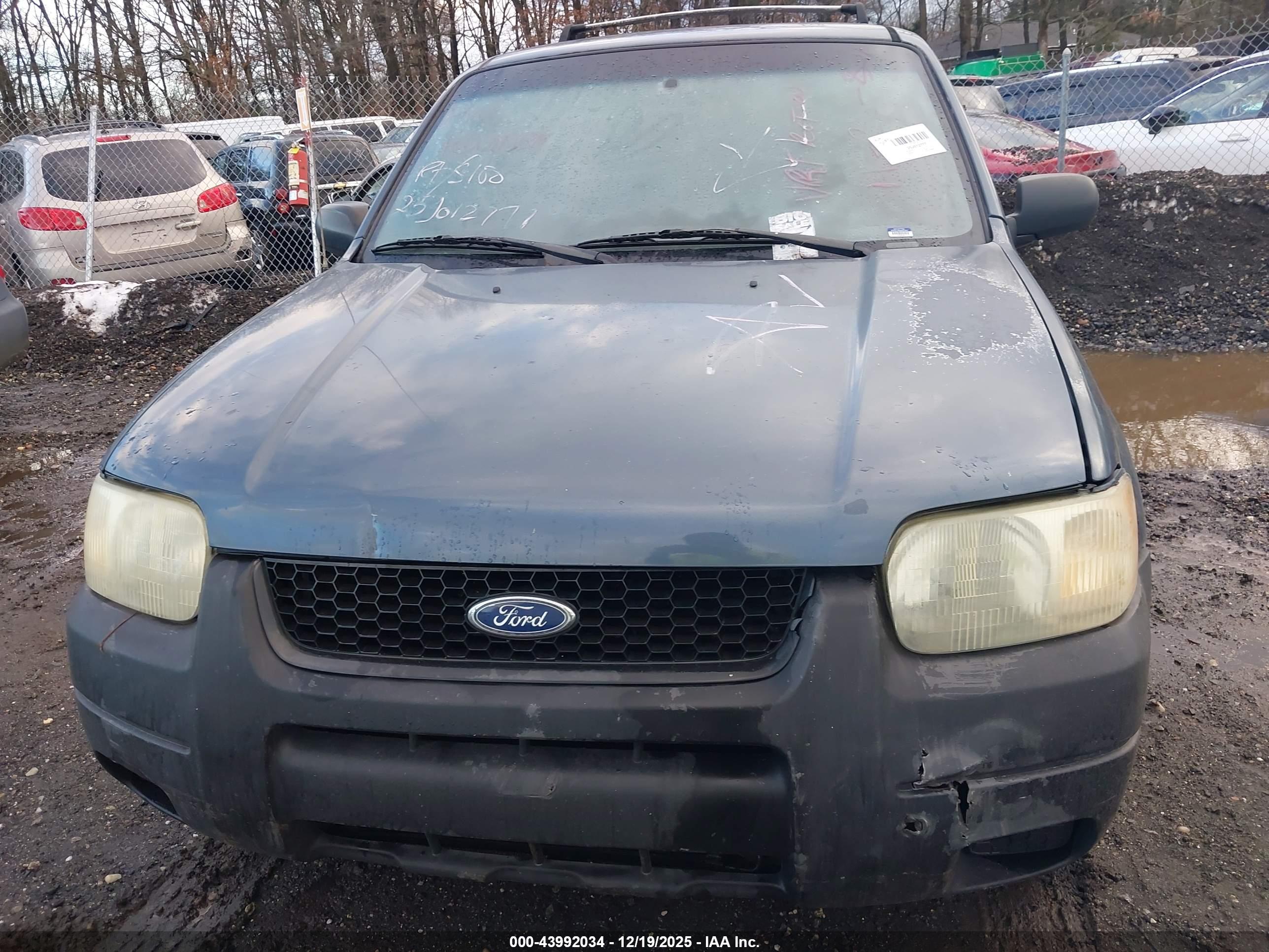 FORD ESCAPE image 6