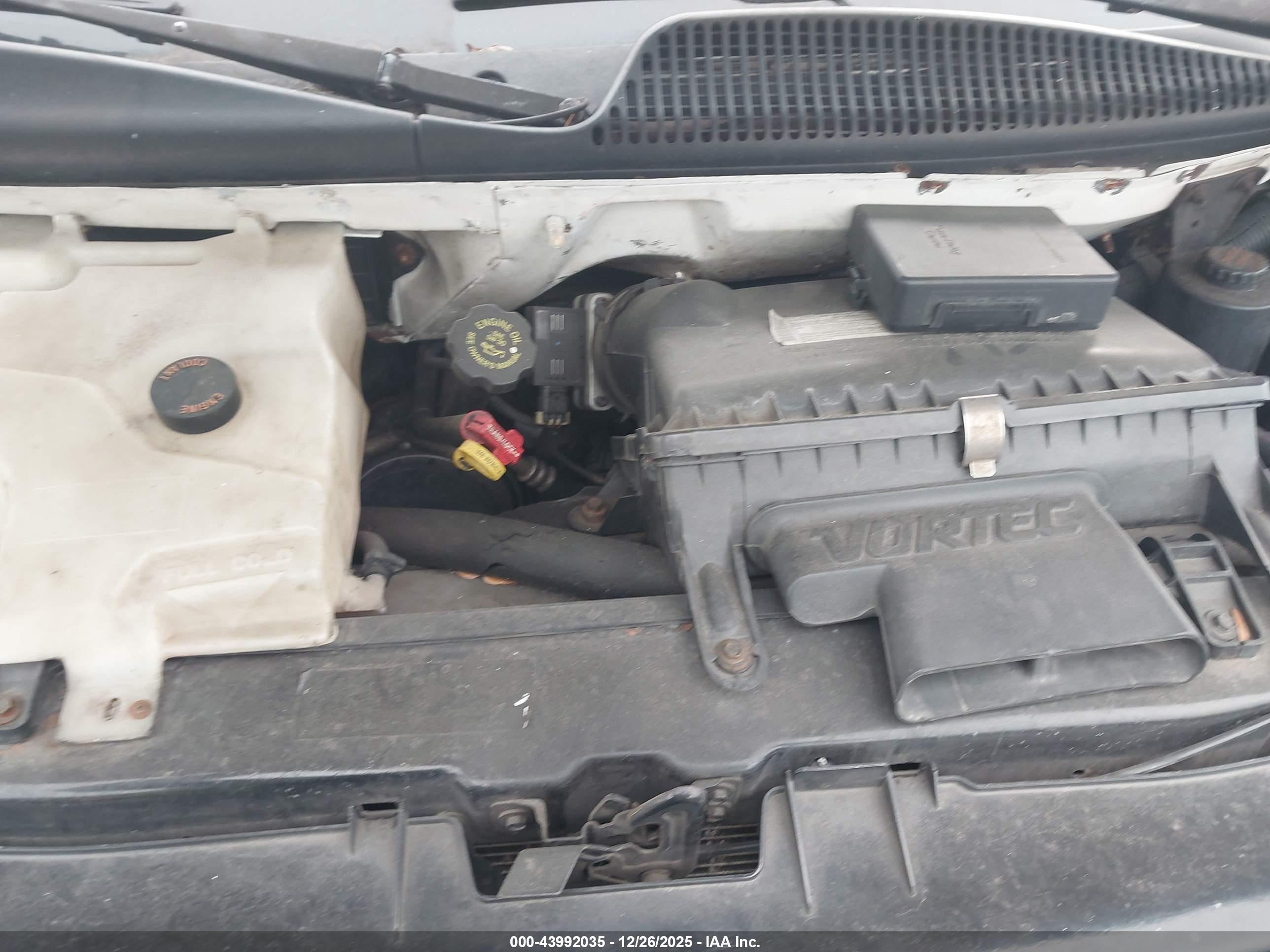CHEVROLET EXPRESS image 10