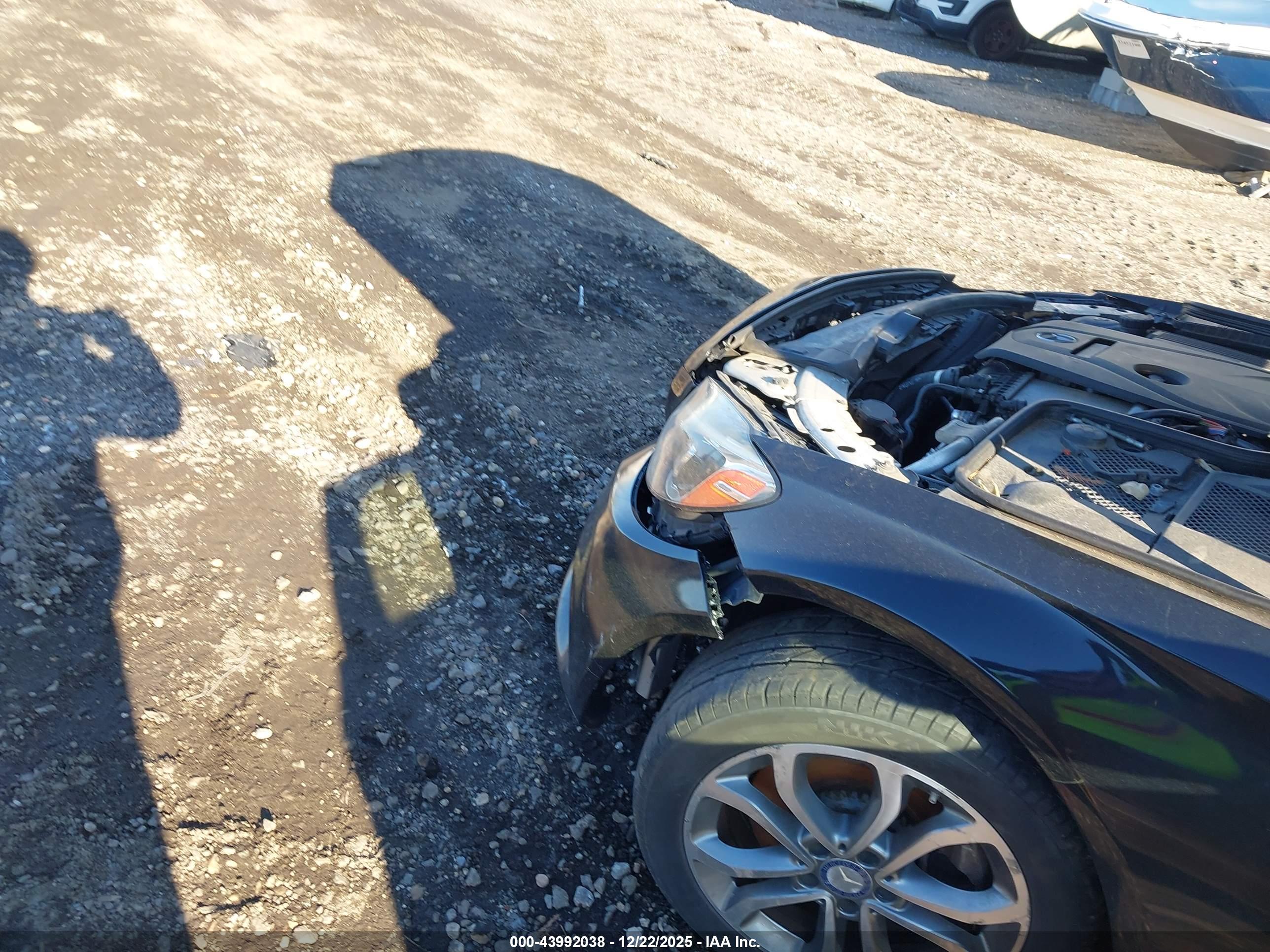 MERCEDES-BENZ C image 6