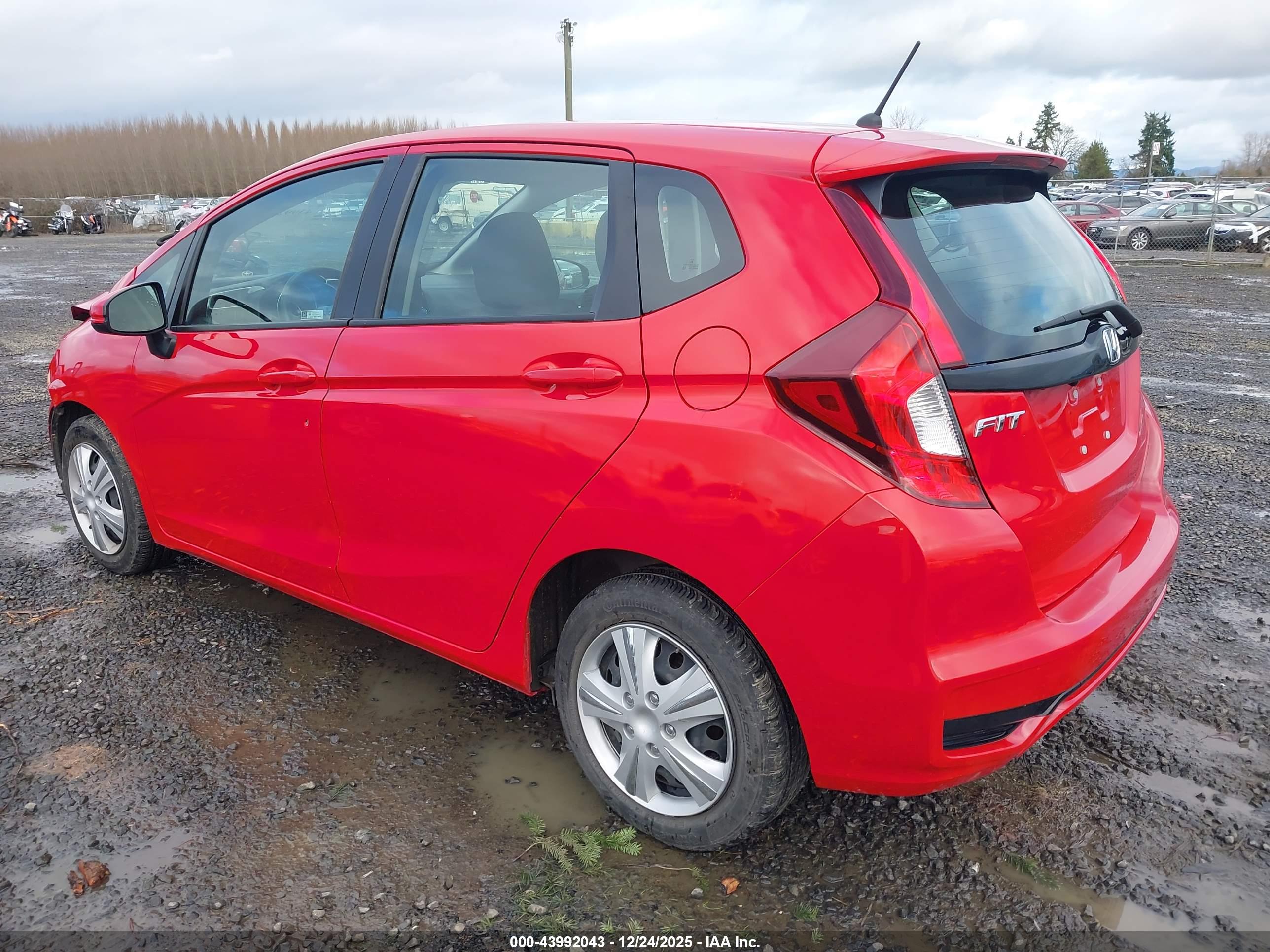 HONDA FIT image 3