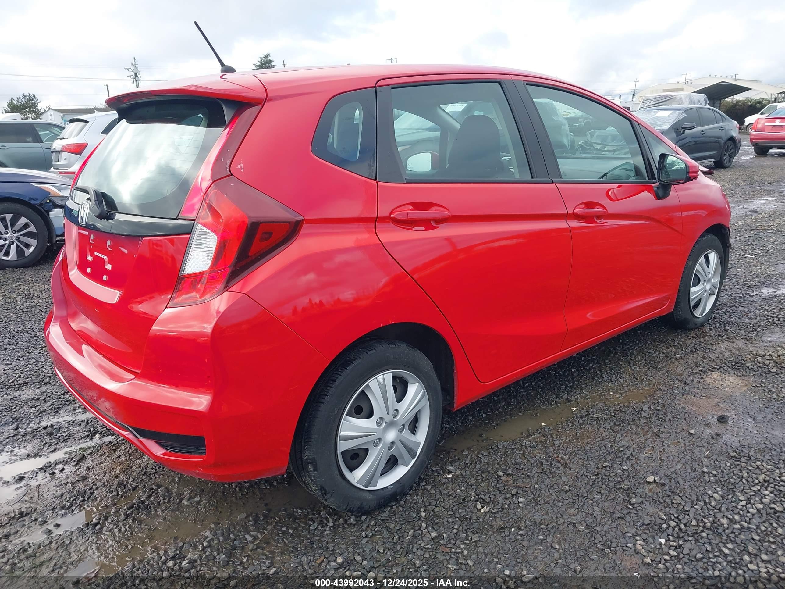 HONDA FIT image 4