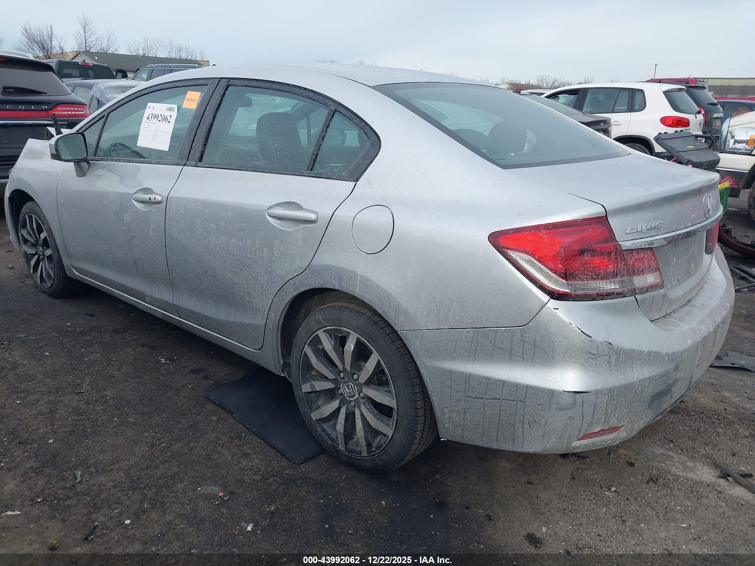 HONDA CIVIC image 3
