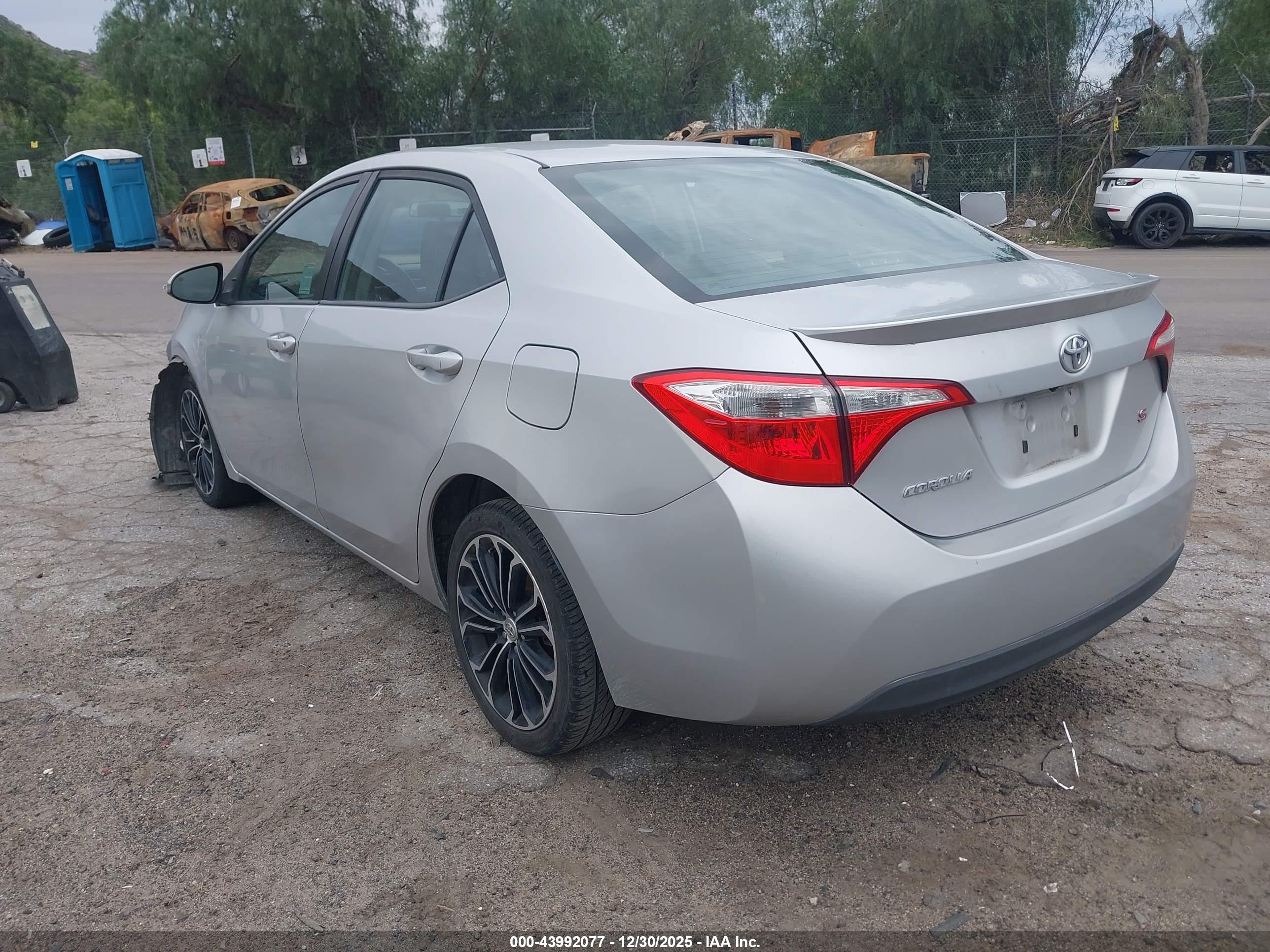 TOYOTA COROLLA image 3