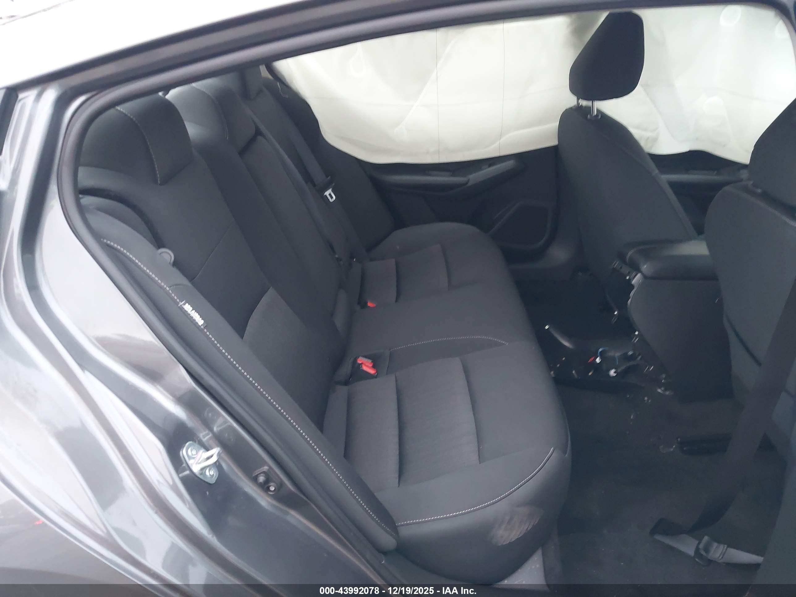 NISSAN ALTIMA image 8