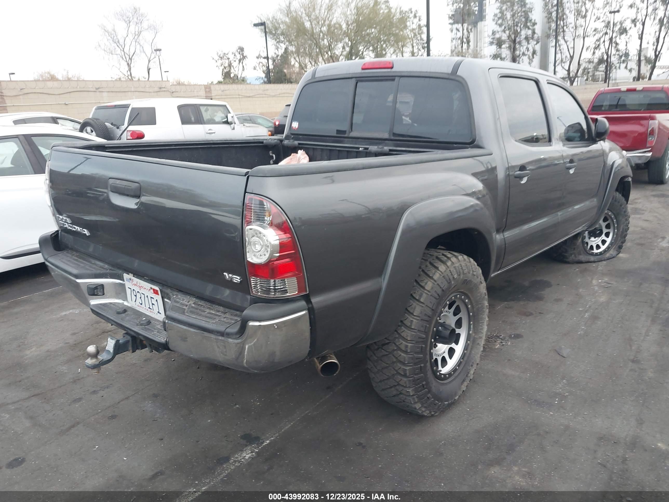 TOYOTA TACOMA image 4