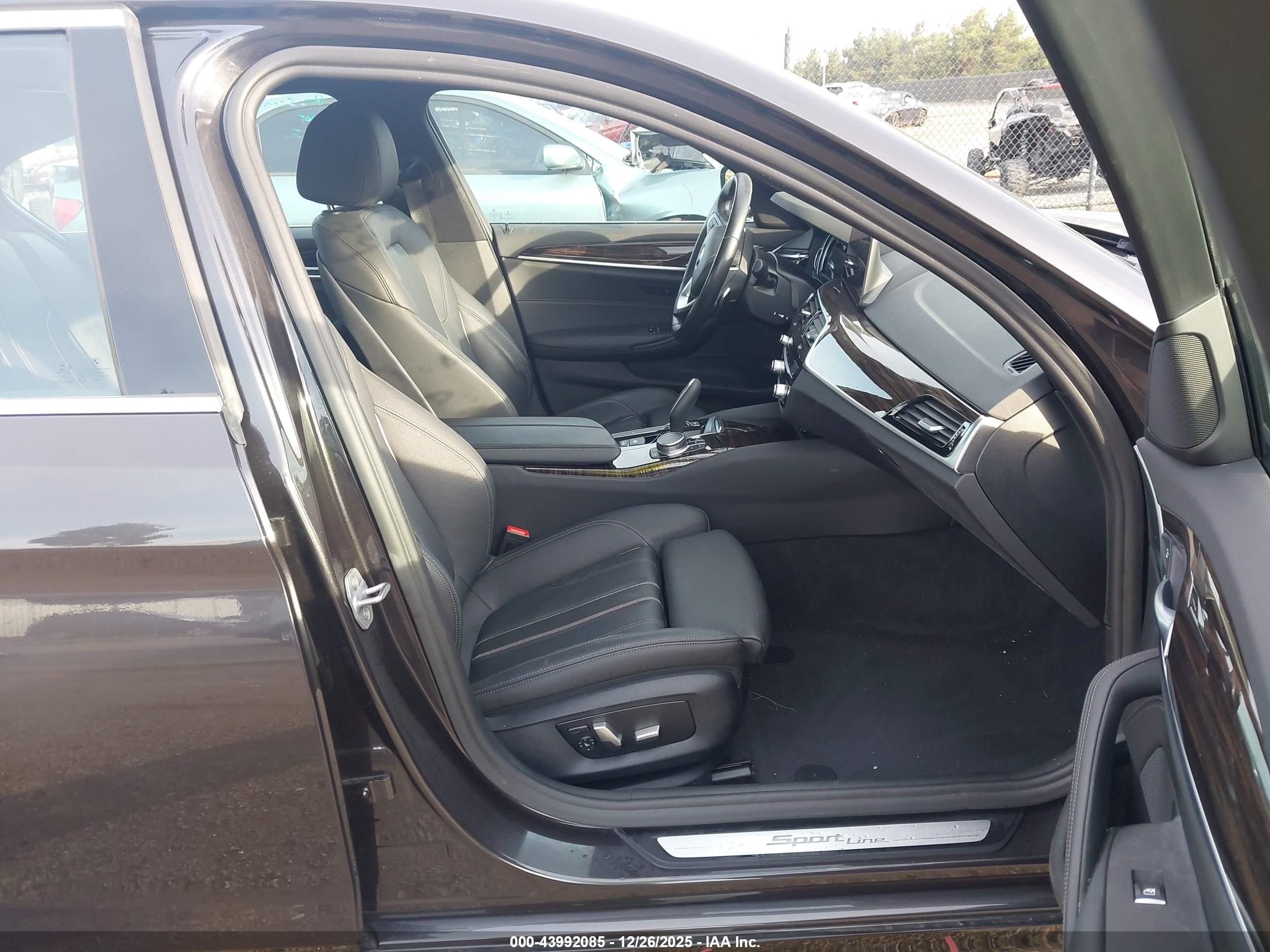 BMW 530I image 5