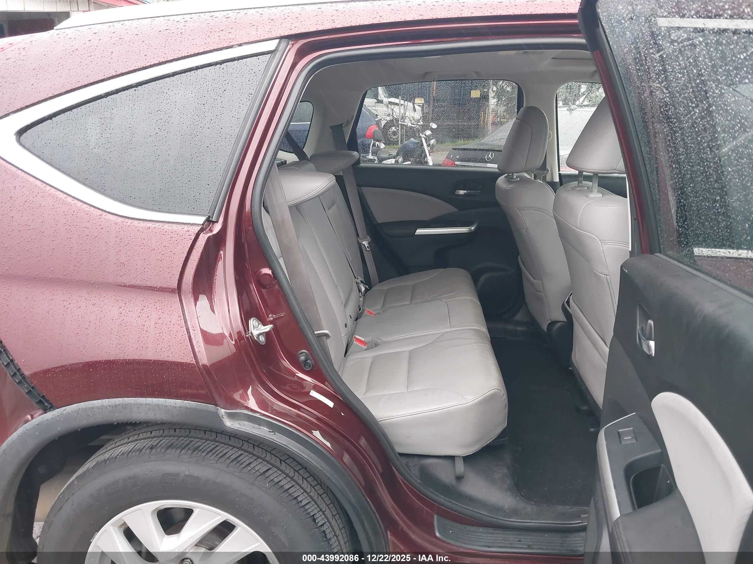 HONDA CR-V image 8
