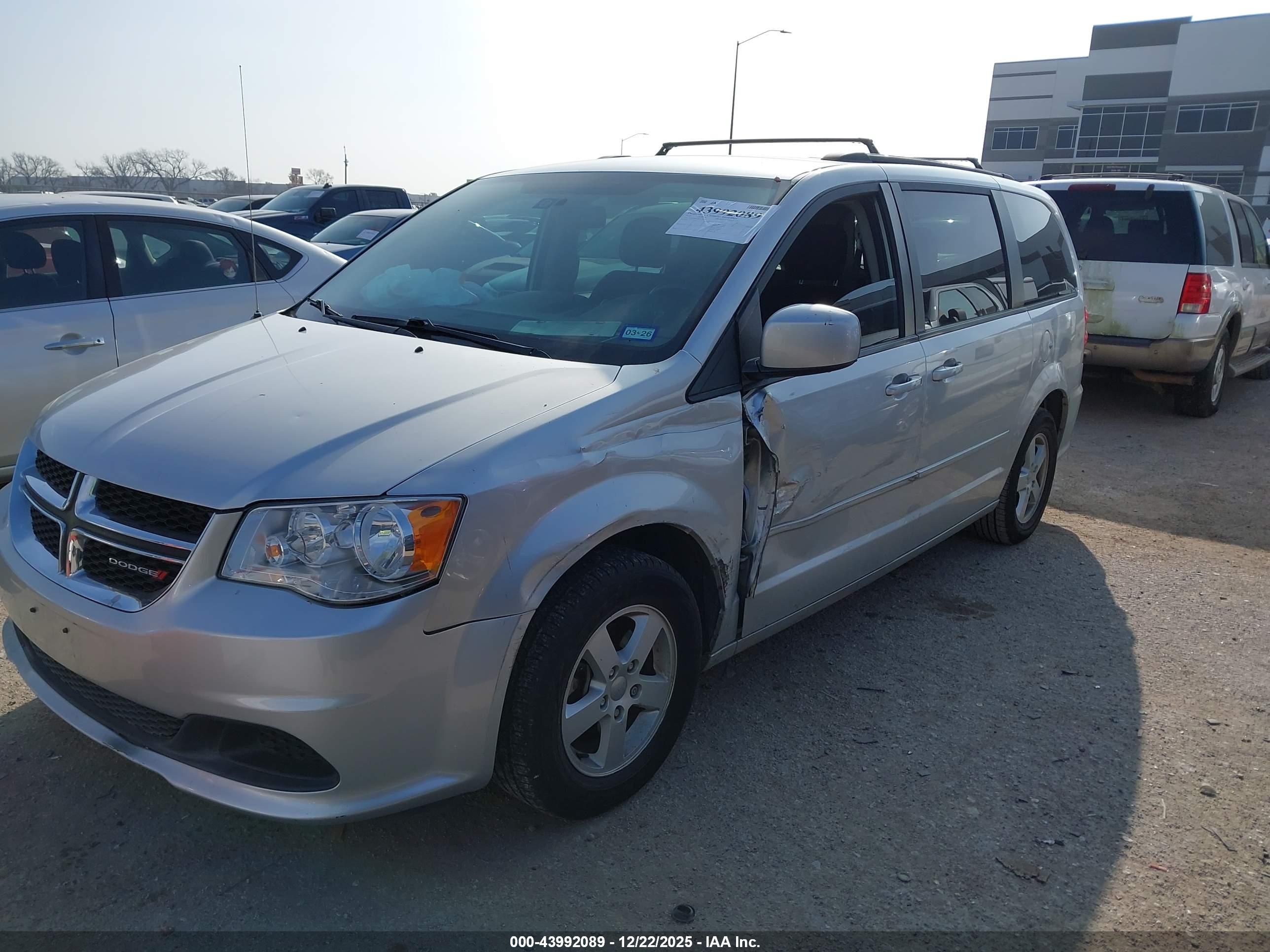 DODGE GRAND image 2