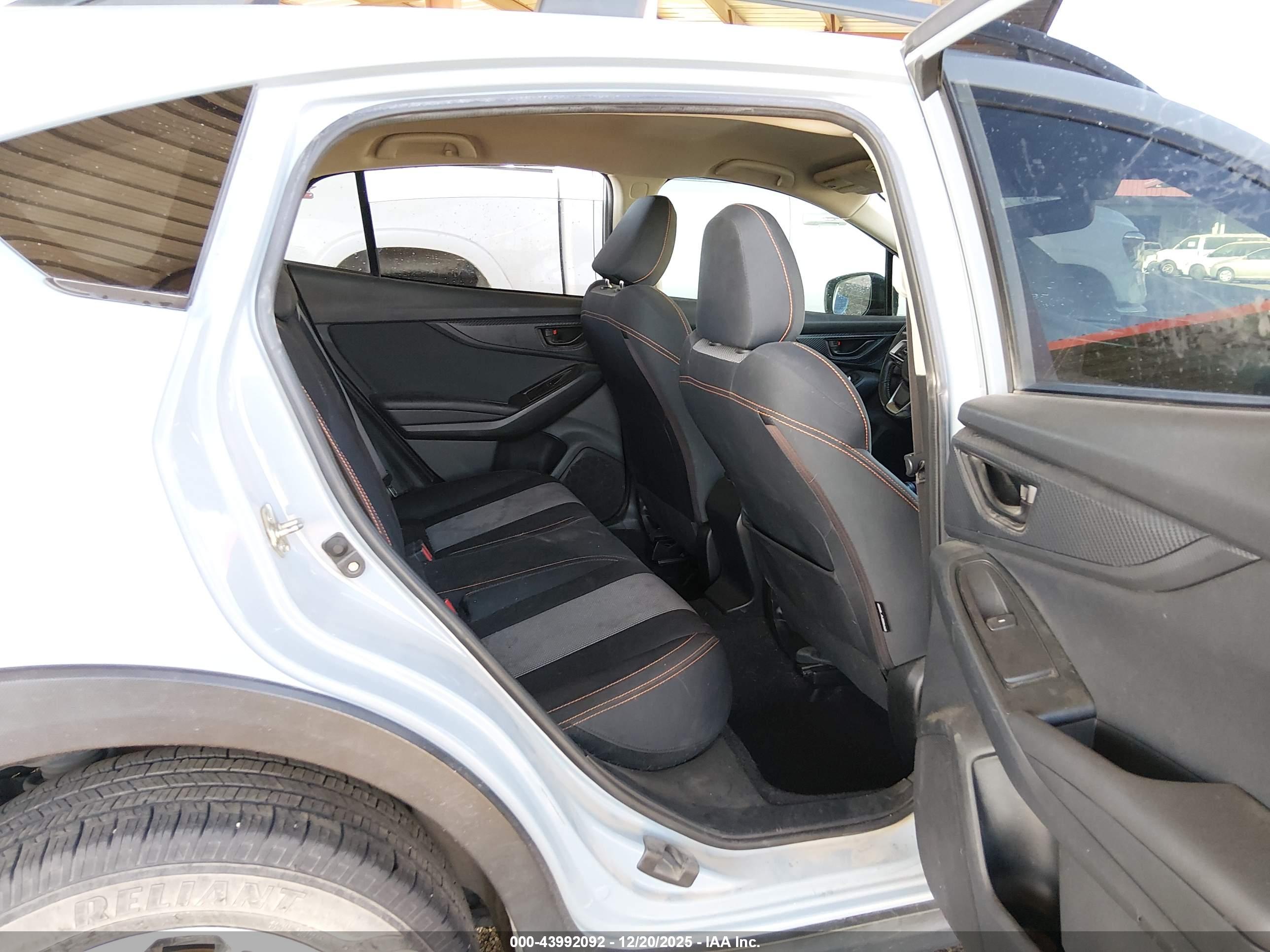 SUBARU CROSSTREK image 8