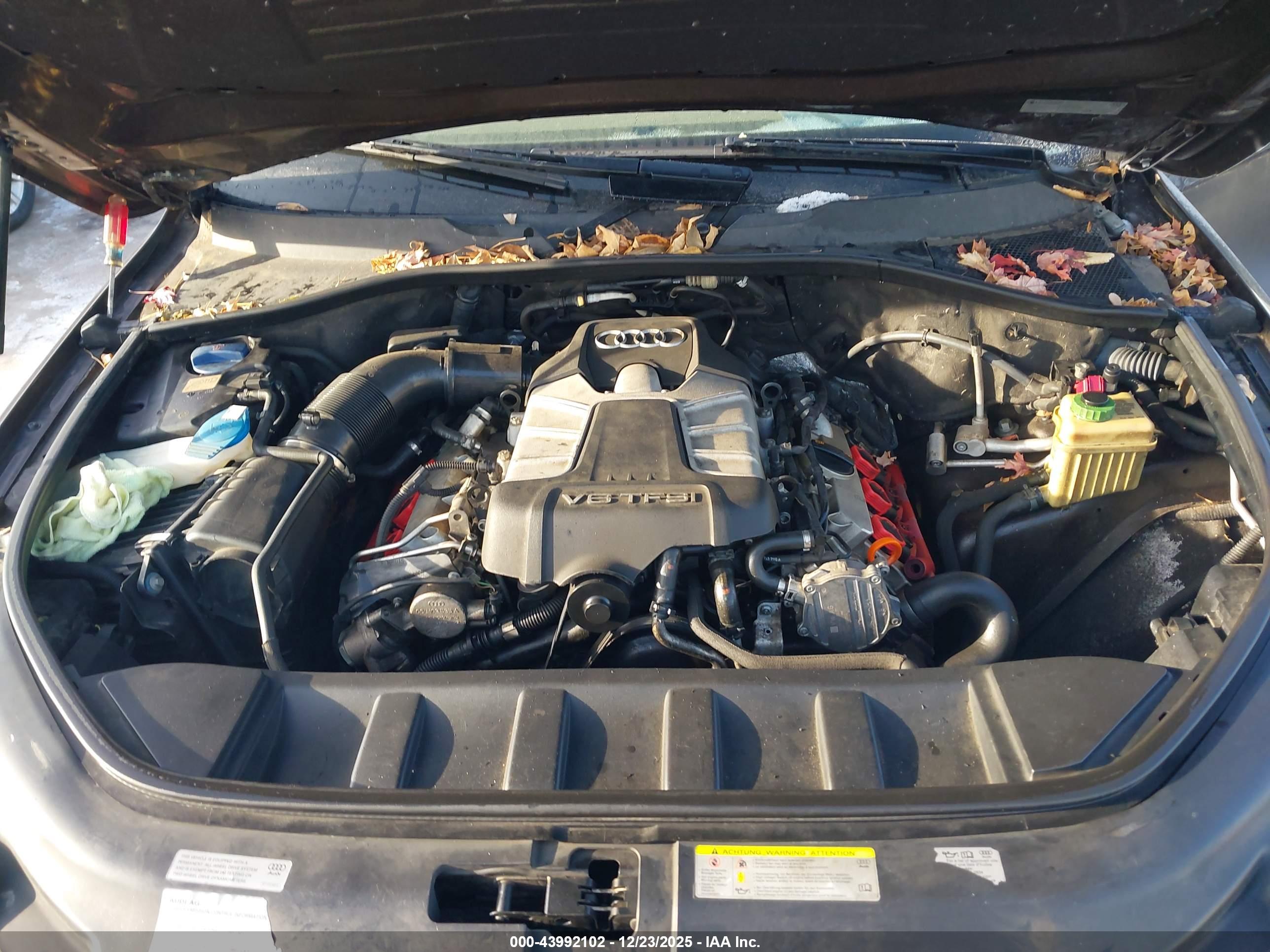 AUDI Q7 image 10