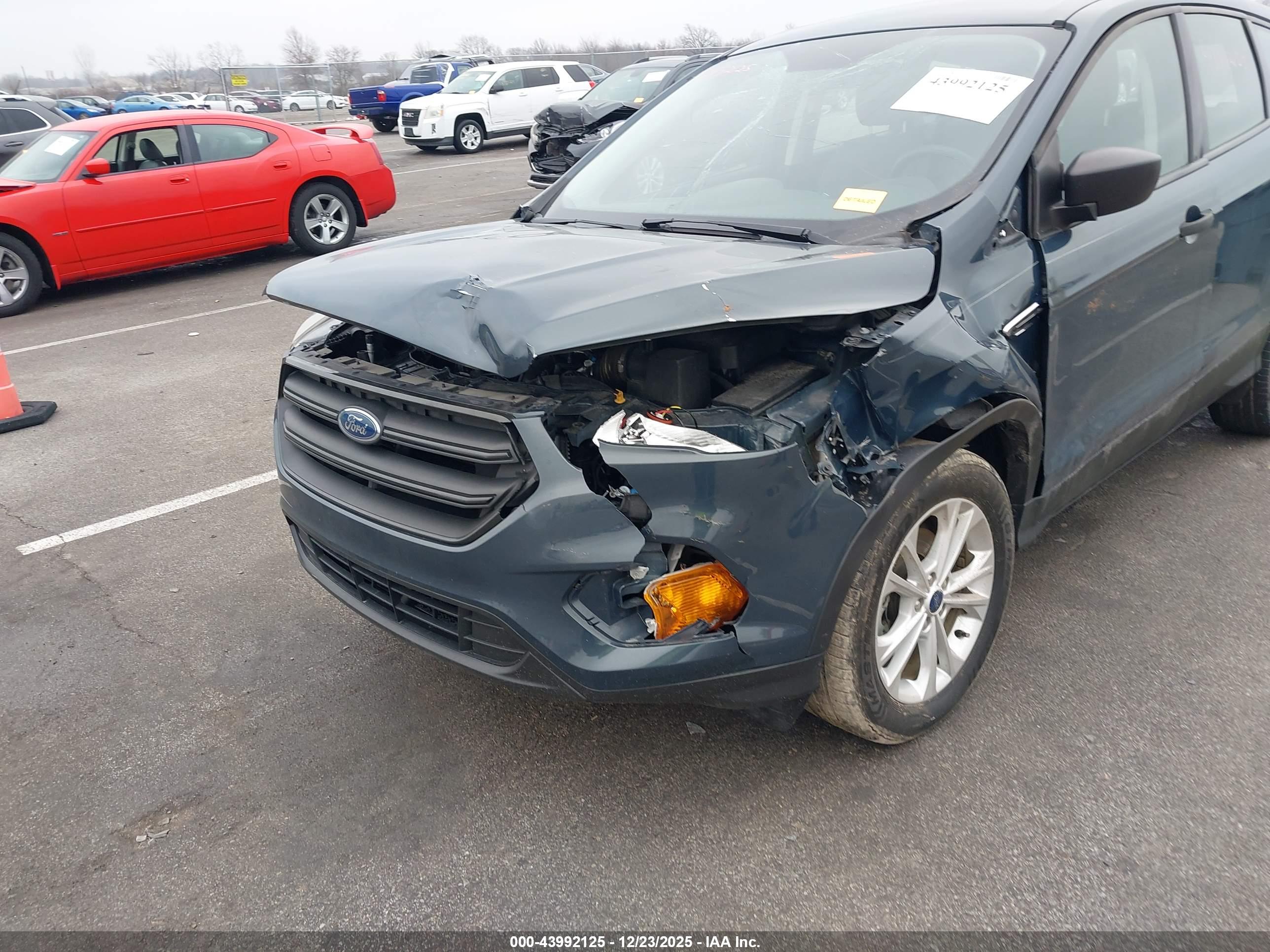 FORD ESCAPE image 6