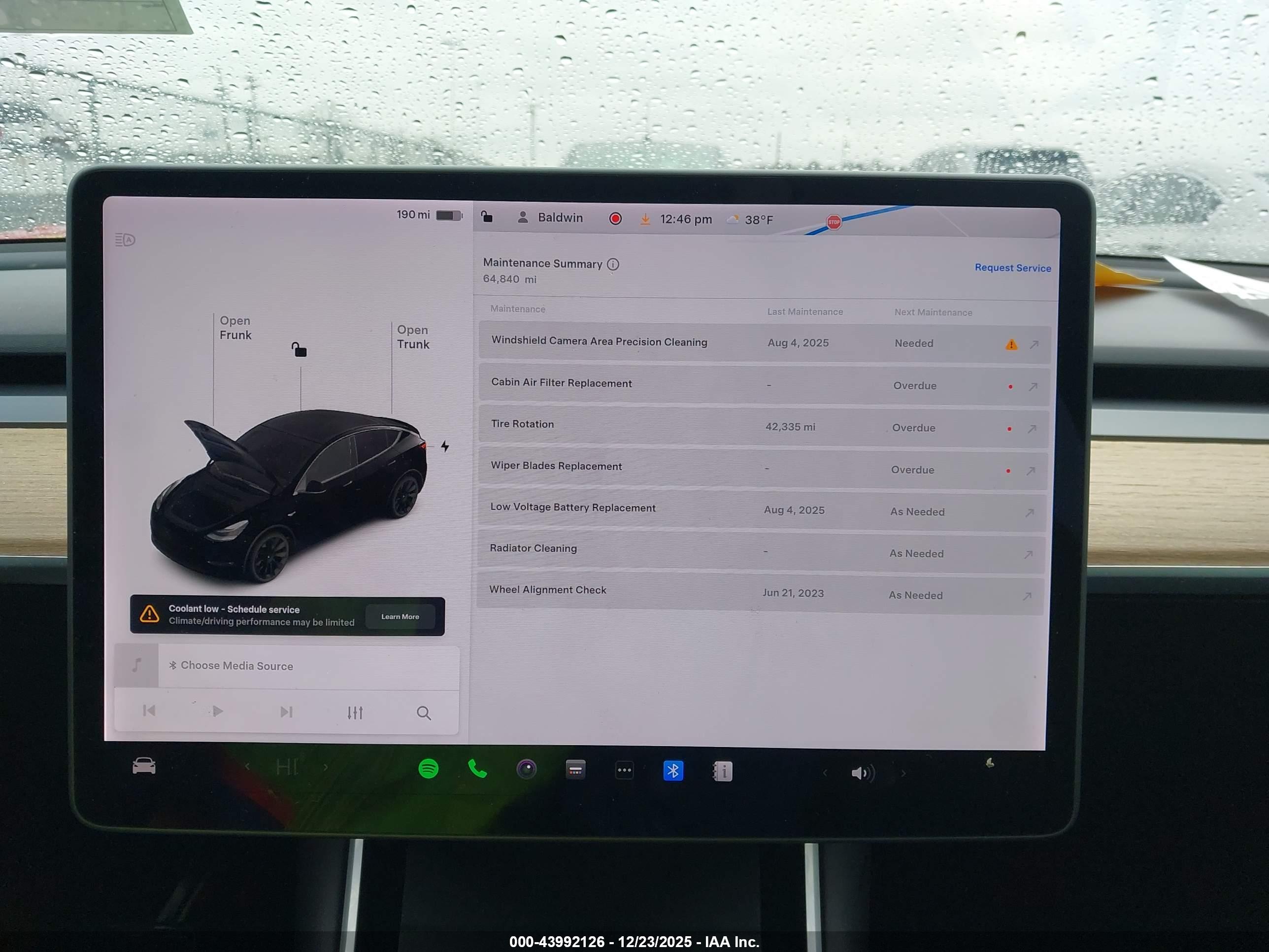 TESLA MODEL image 7