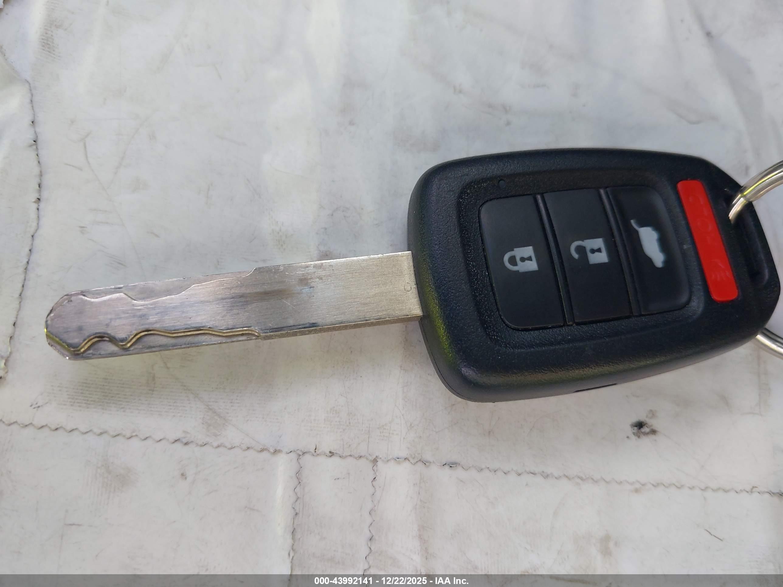 HONDA CR-V image 11