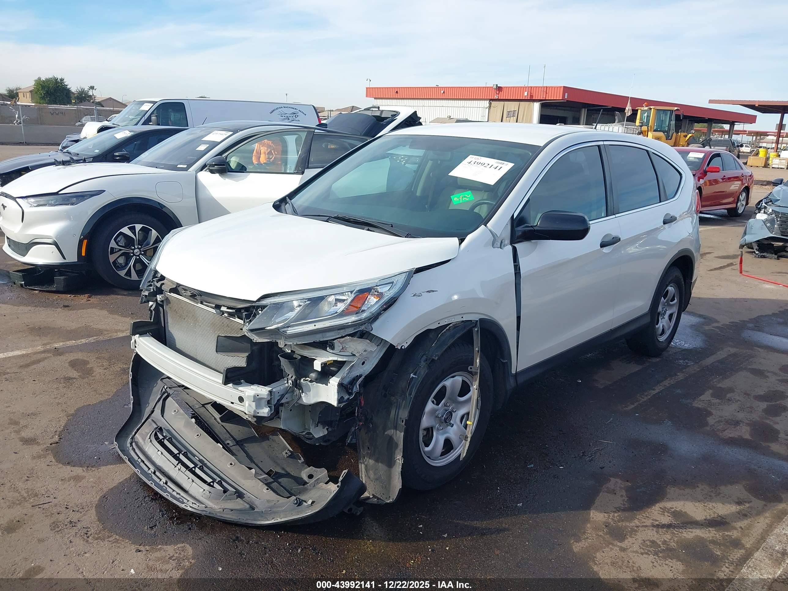 HONDA CR-V image 2
