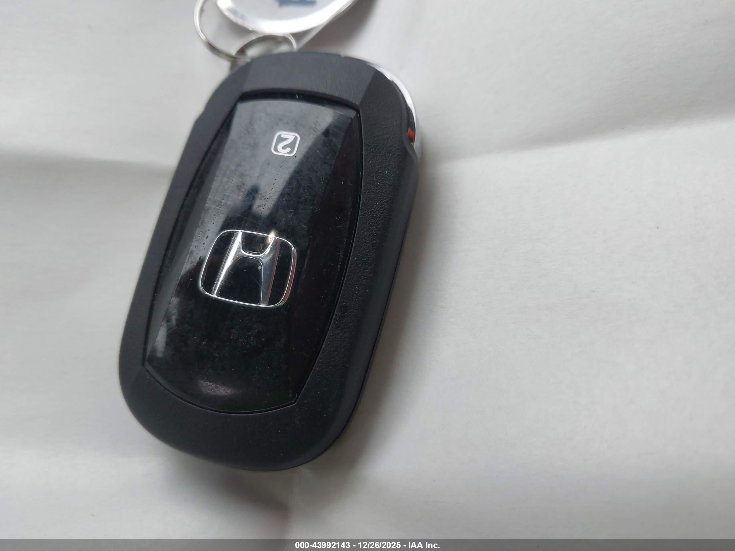 HONDA ACCORD image 11