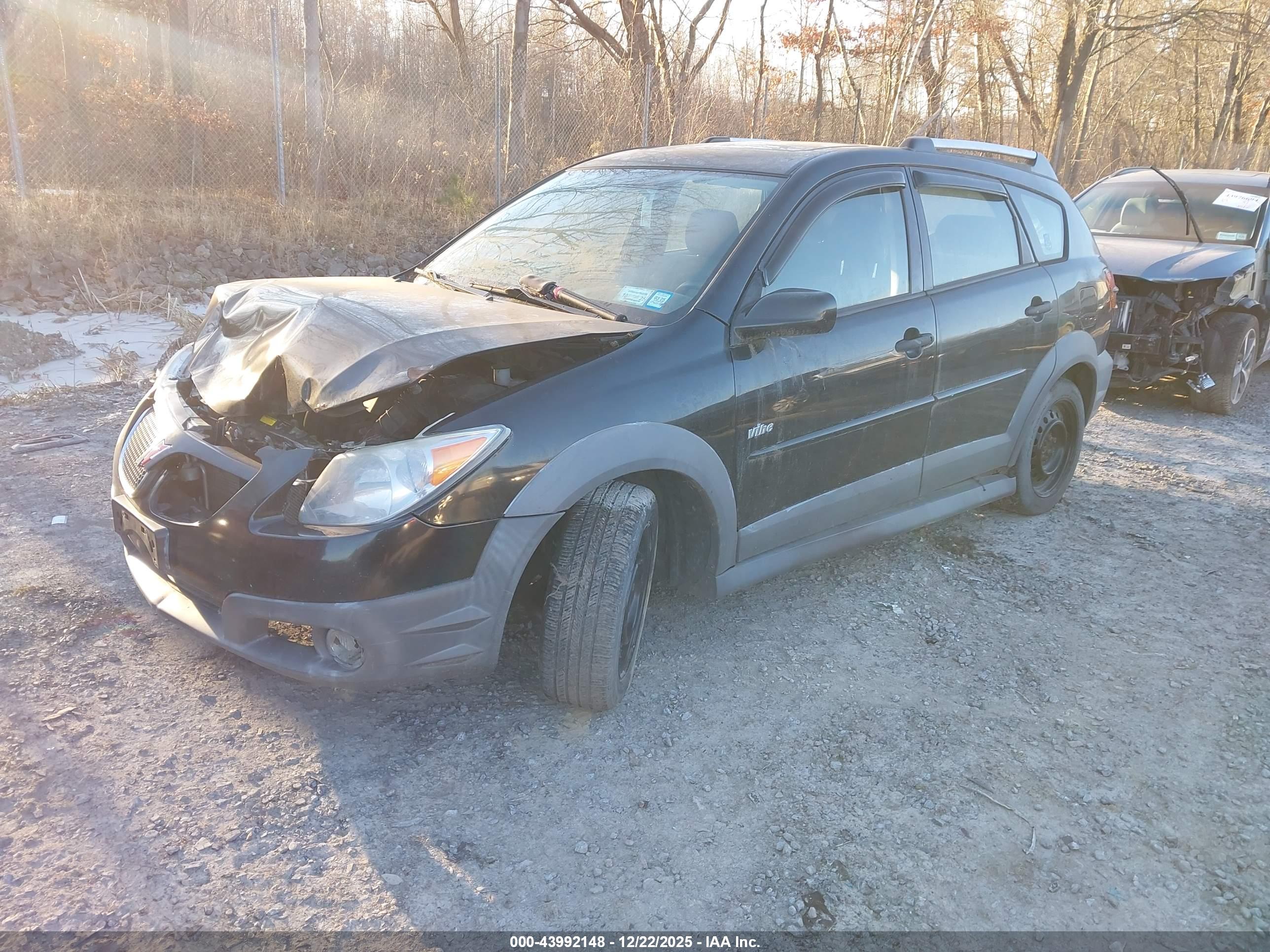 PONTIAC VIBE image 2