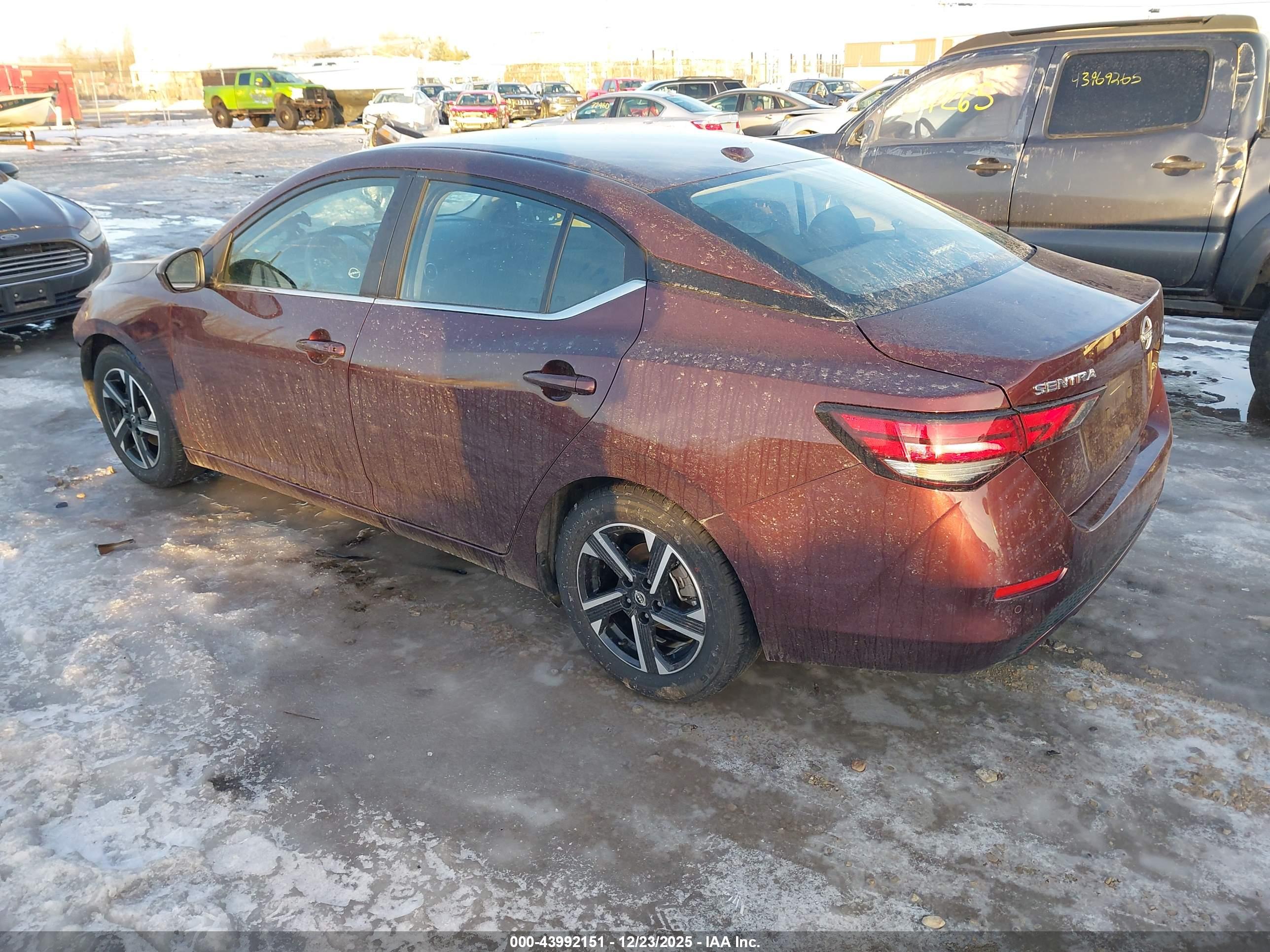 NISSAN SENTRA image 3