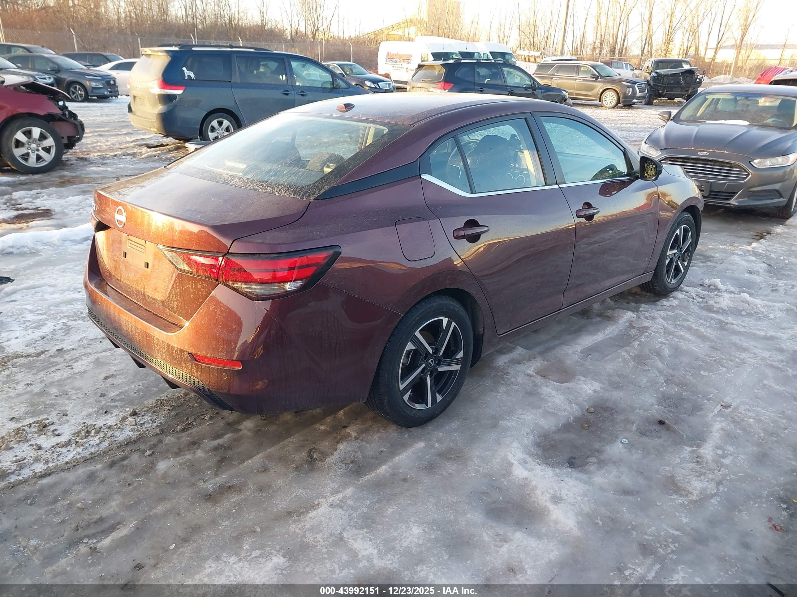 NISSAN SENTRA image 4