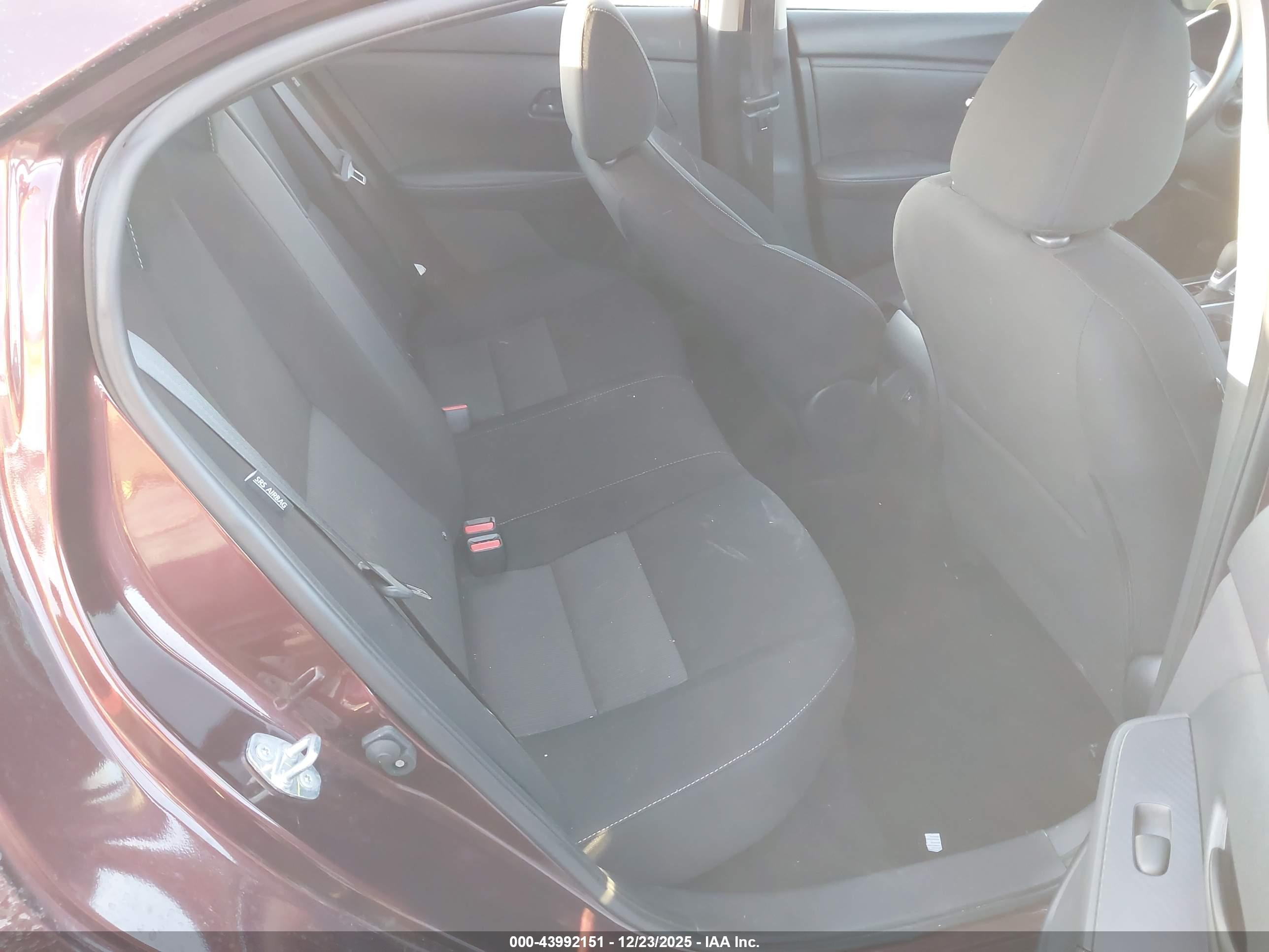 NISSAN SENTRA image 8