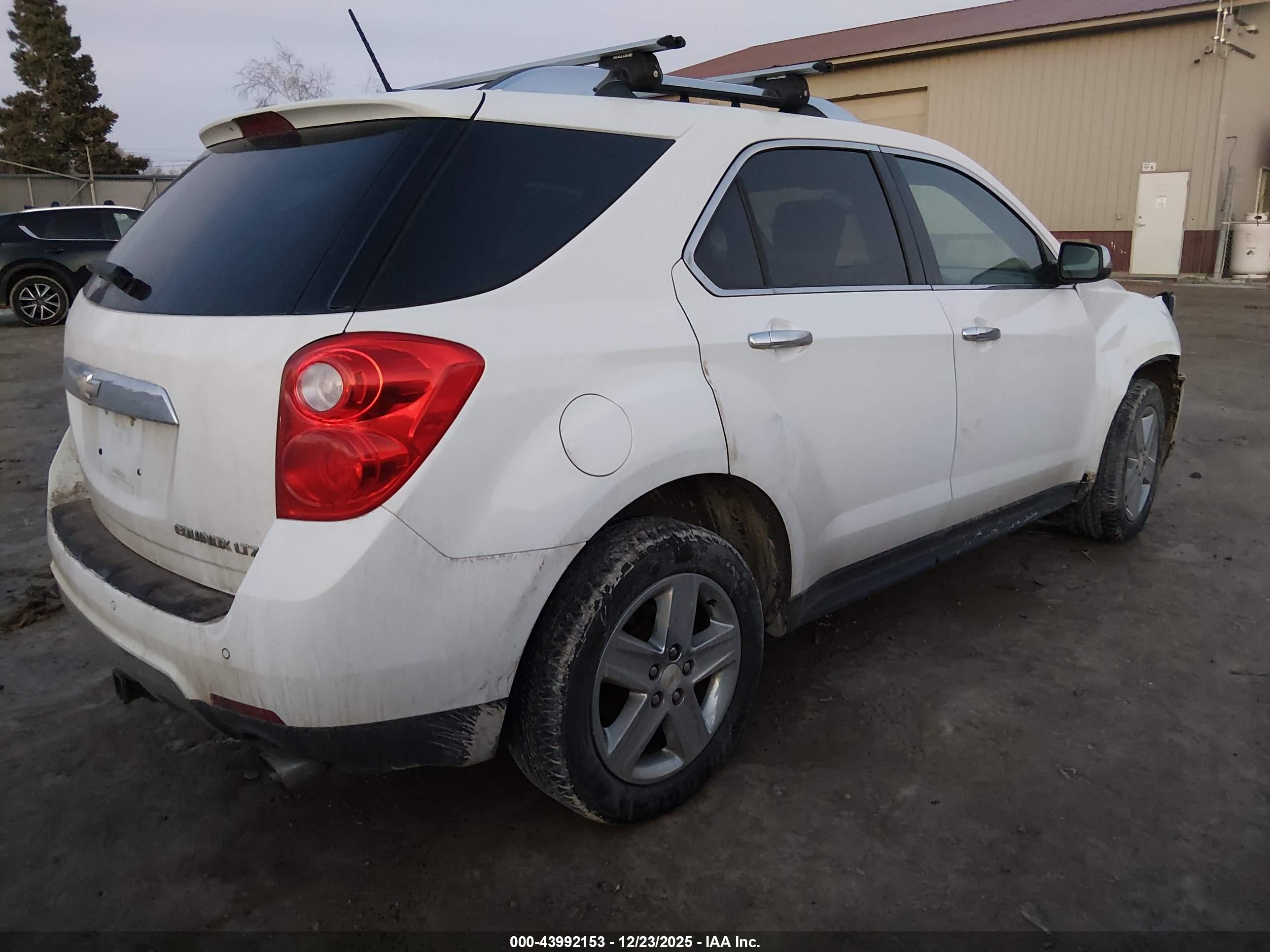 CHEVROLET EQUINOX image 4