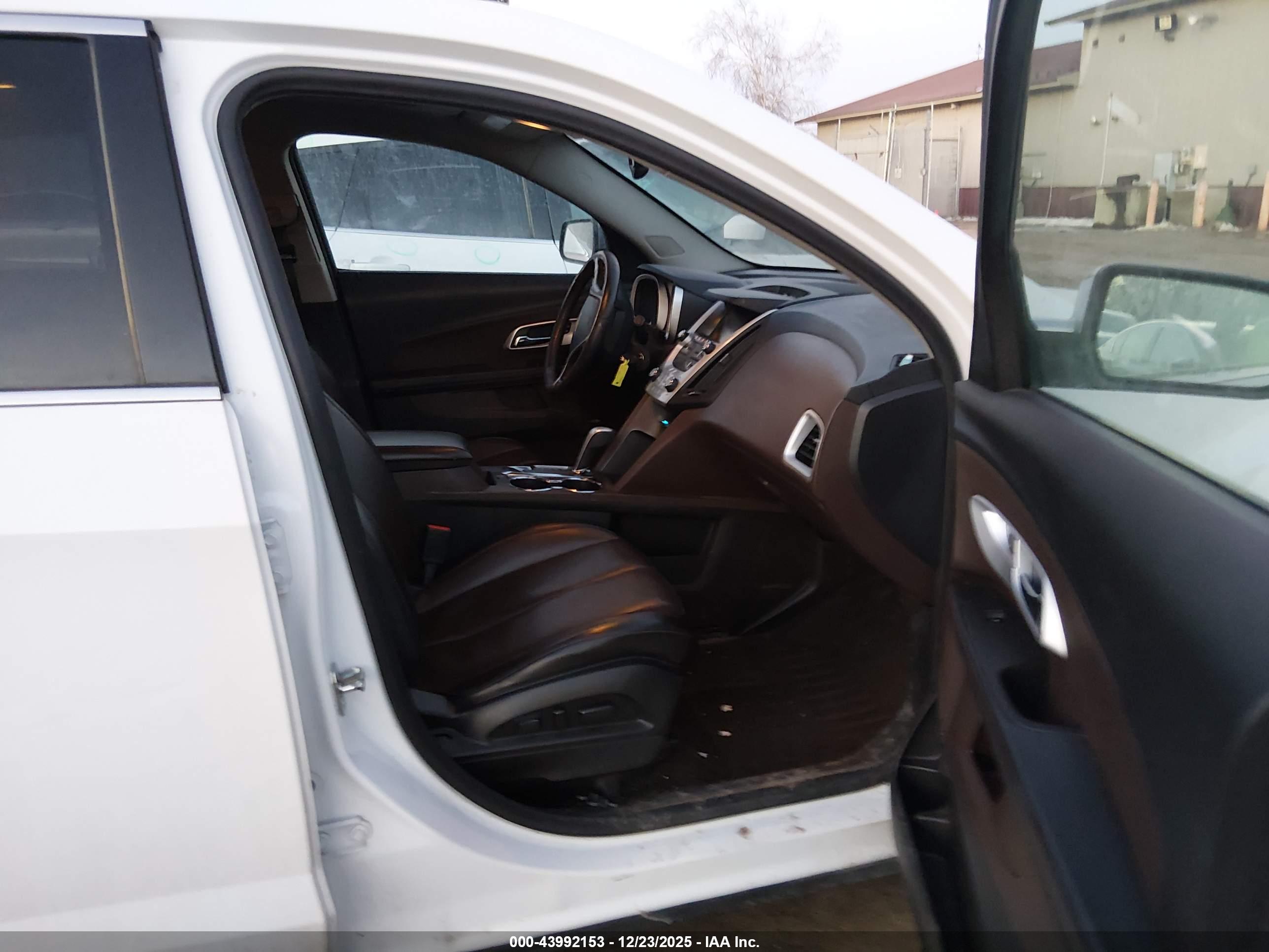CHEVROLET EQUINOX image 5