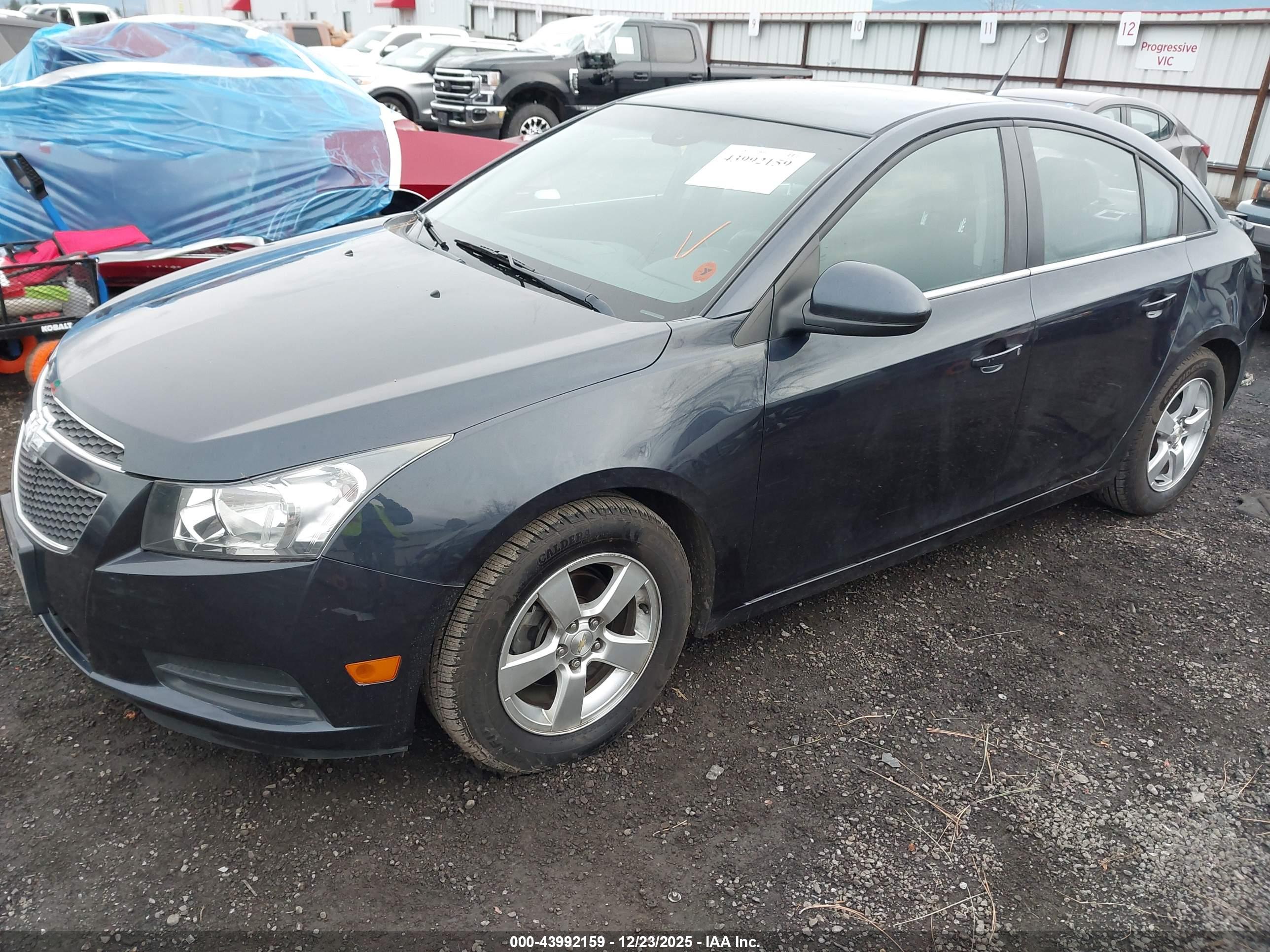 CHEVROLET CRUZE image 2