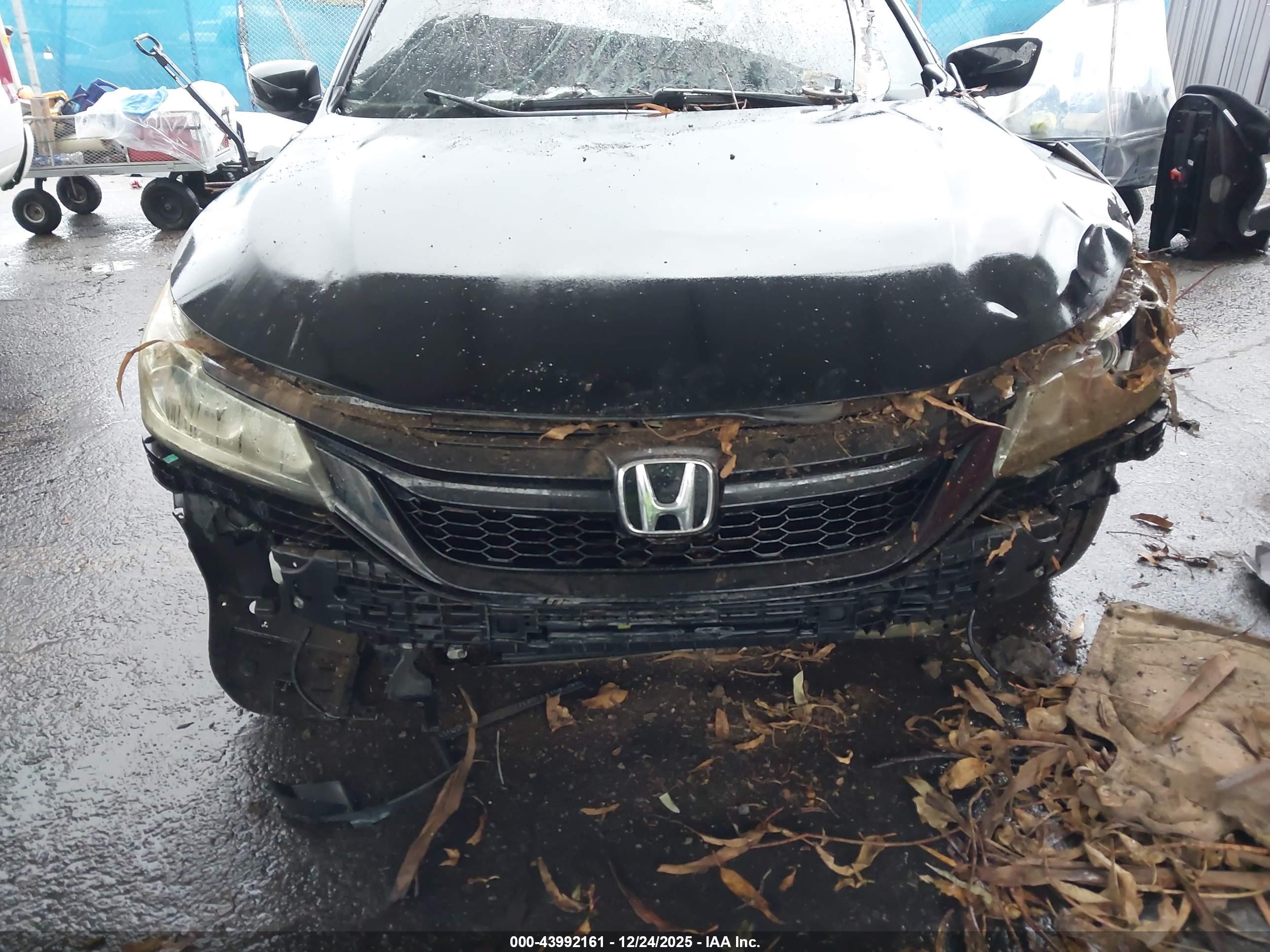 HONDA ACCORD image 6