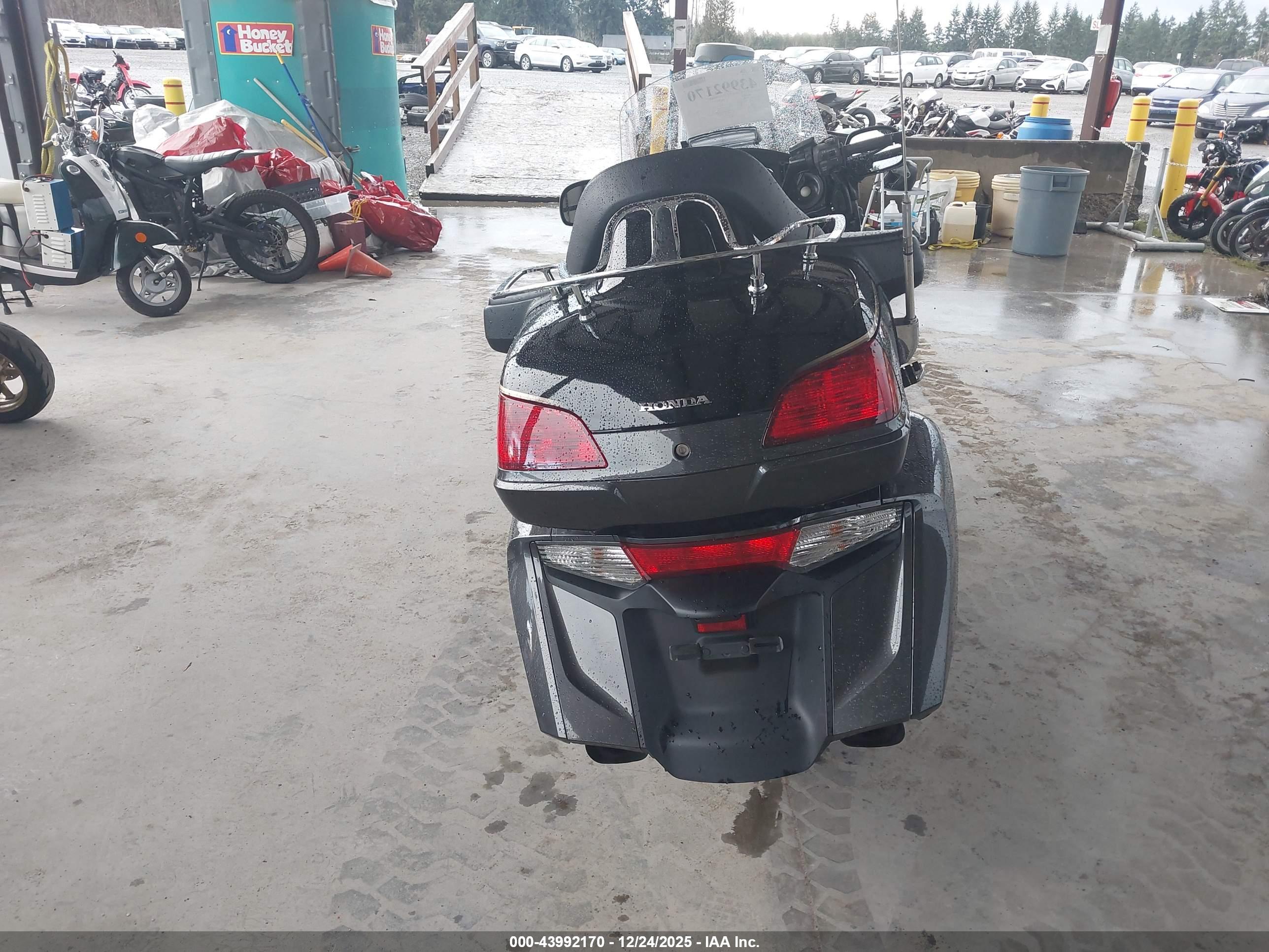HONDA GL1800 image 6