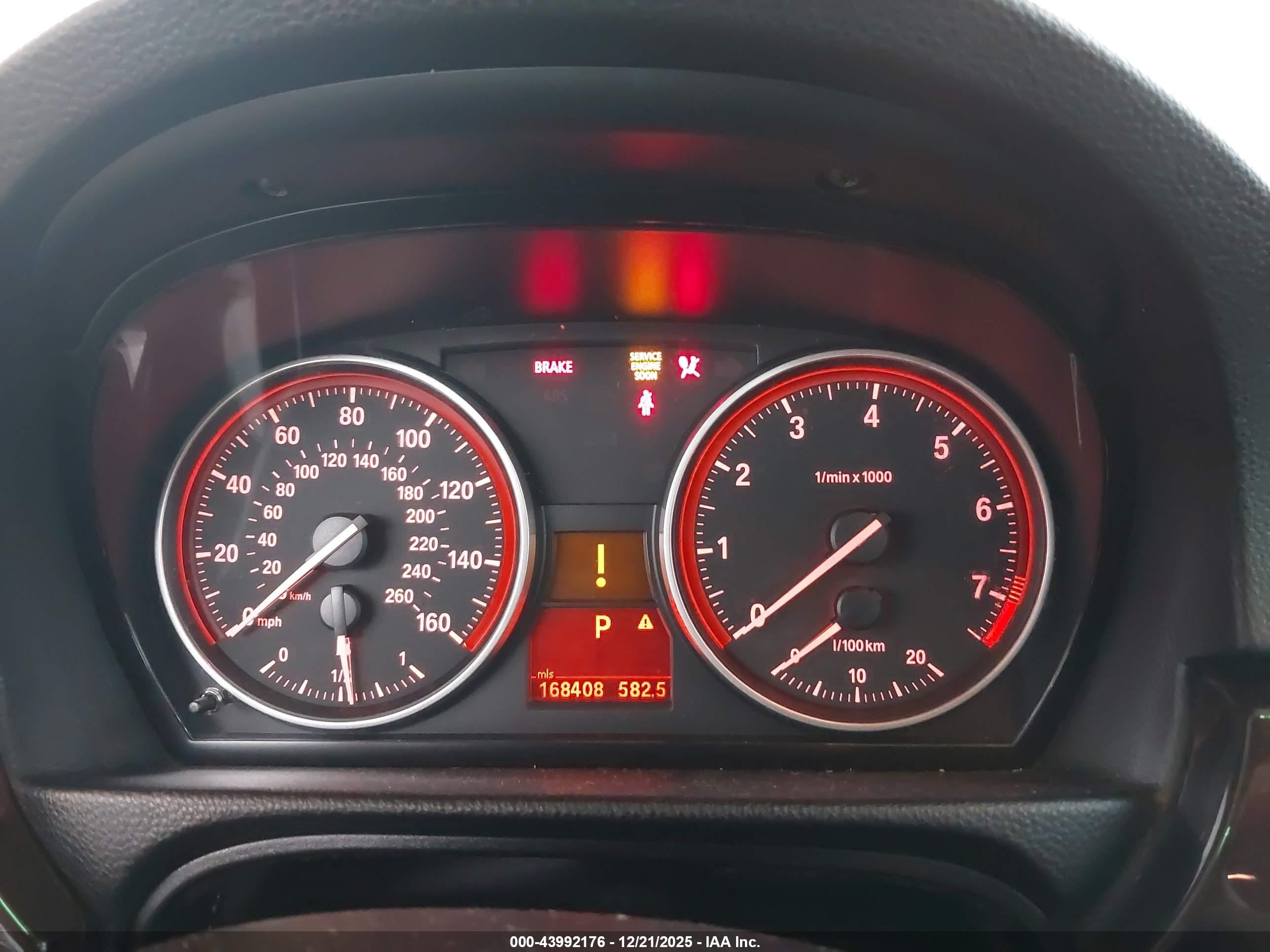 BMW 328I image 7
