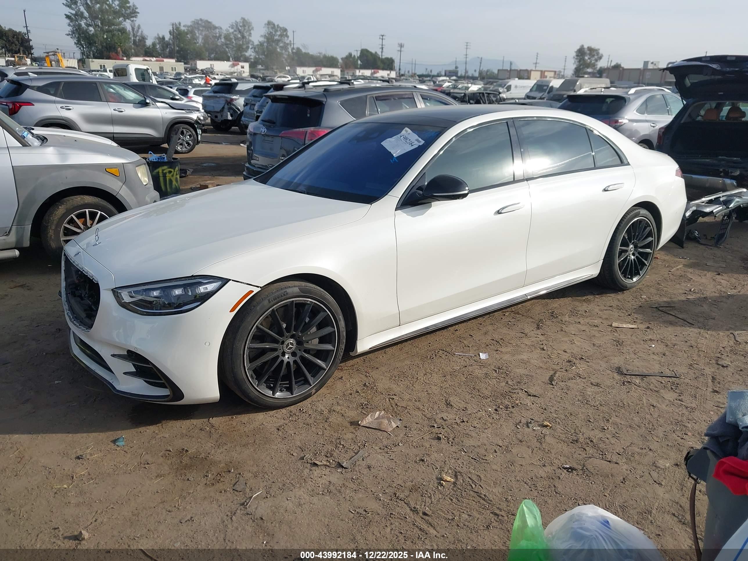 MERCEDES-BENZ S image 2