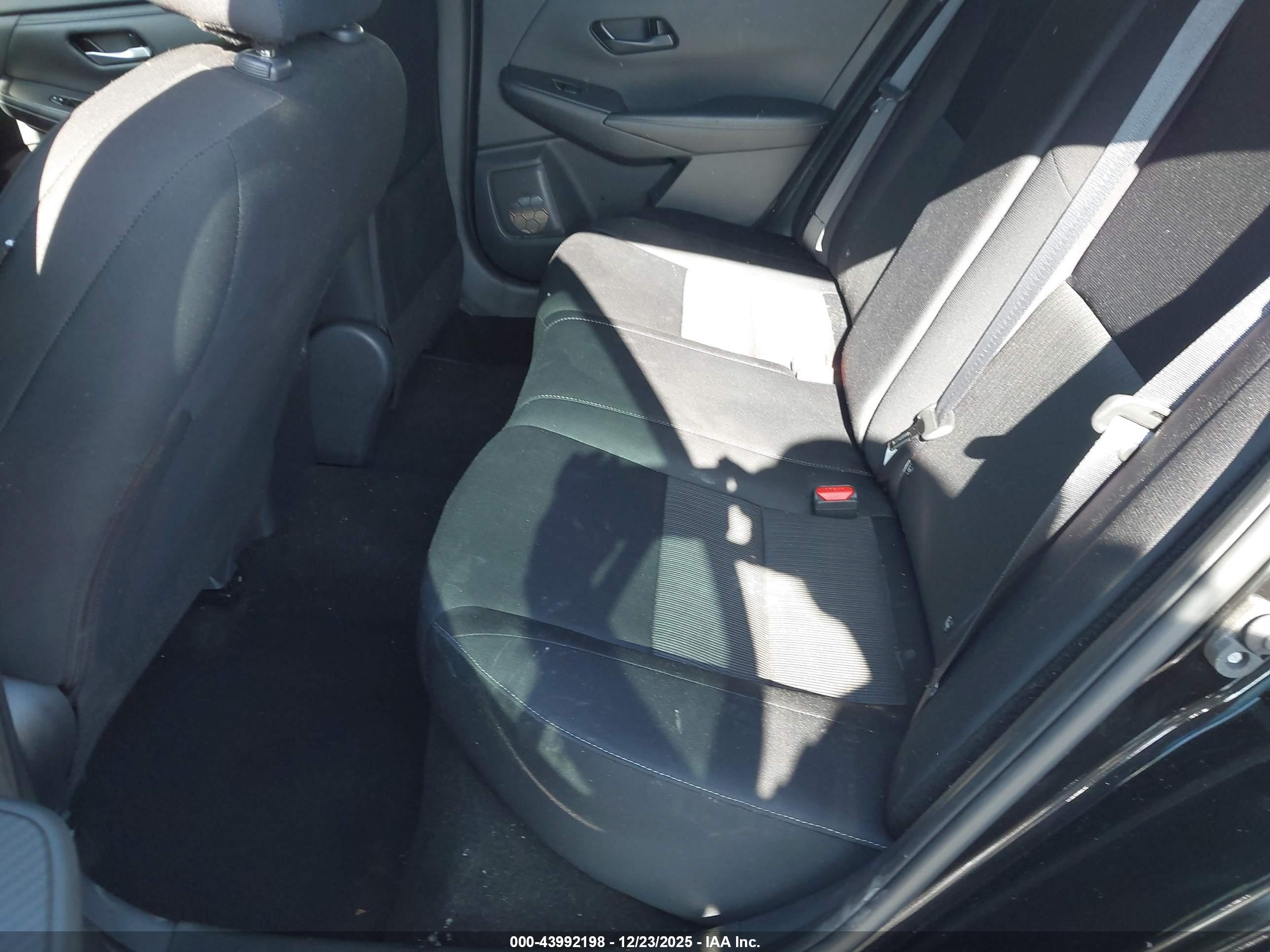 NISSAN SENTRA image 8