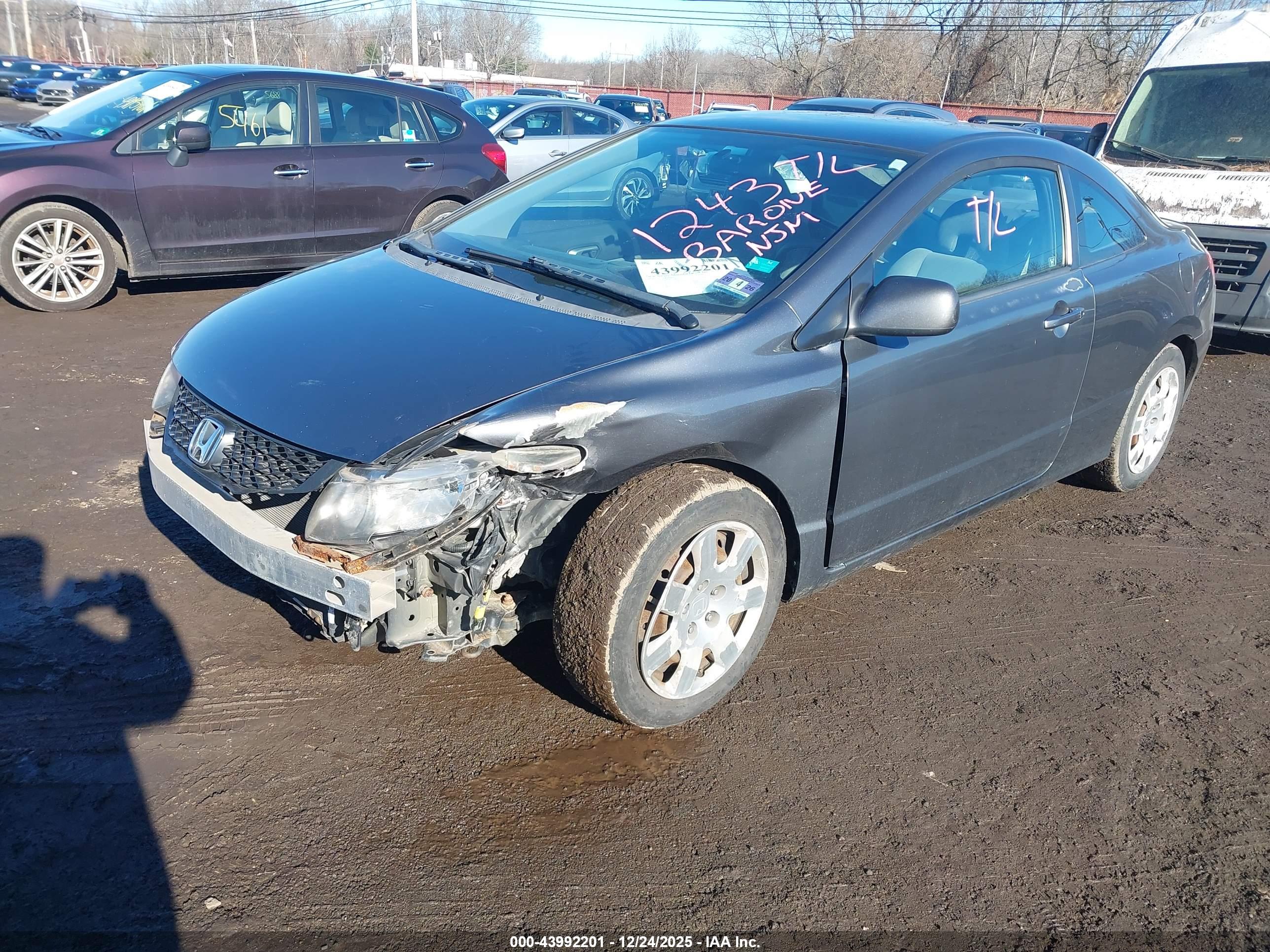 HONDA CIVIC image 2