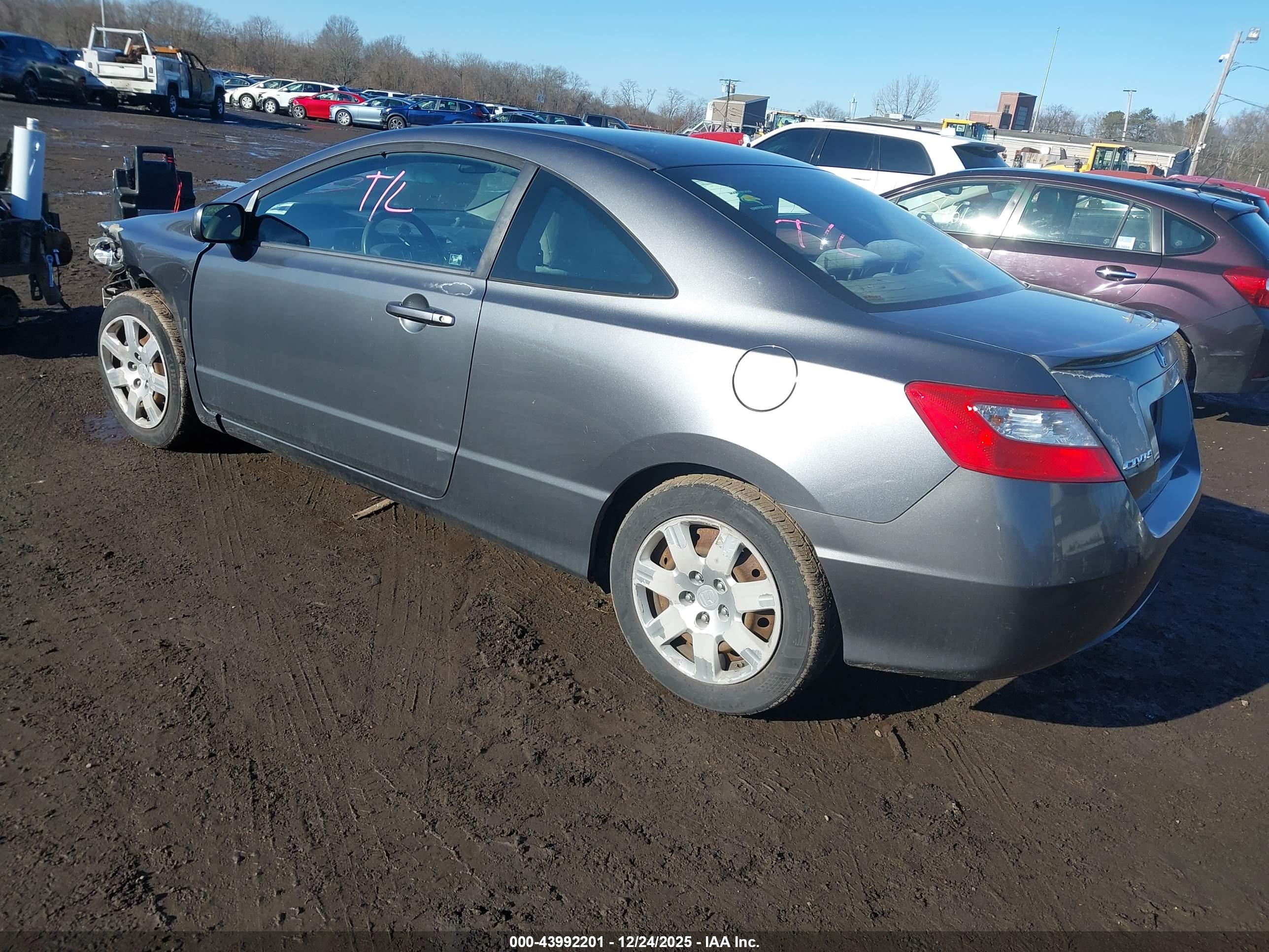 HONDA CIVIC image 3