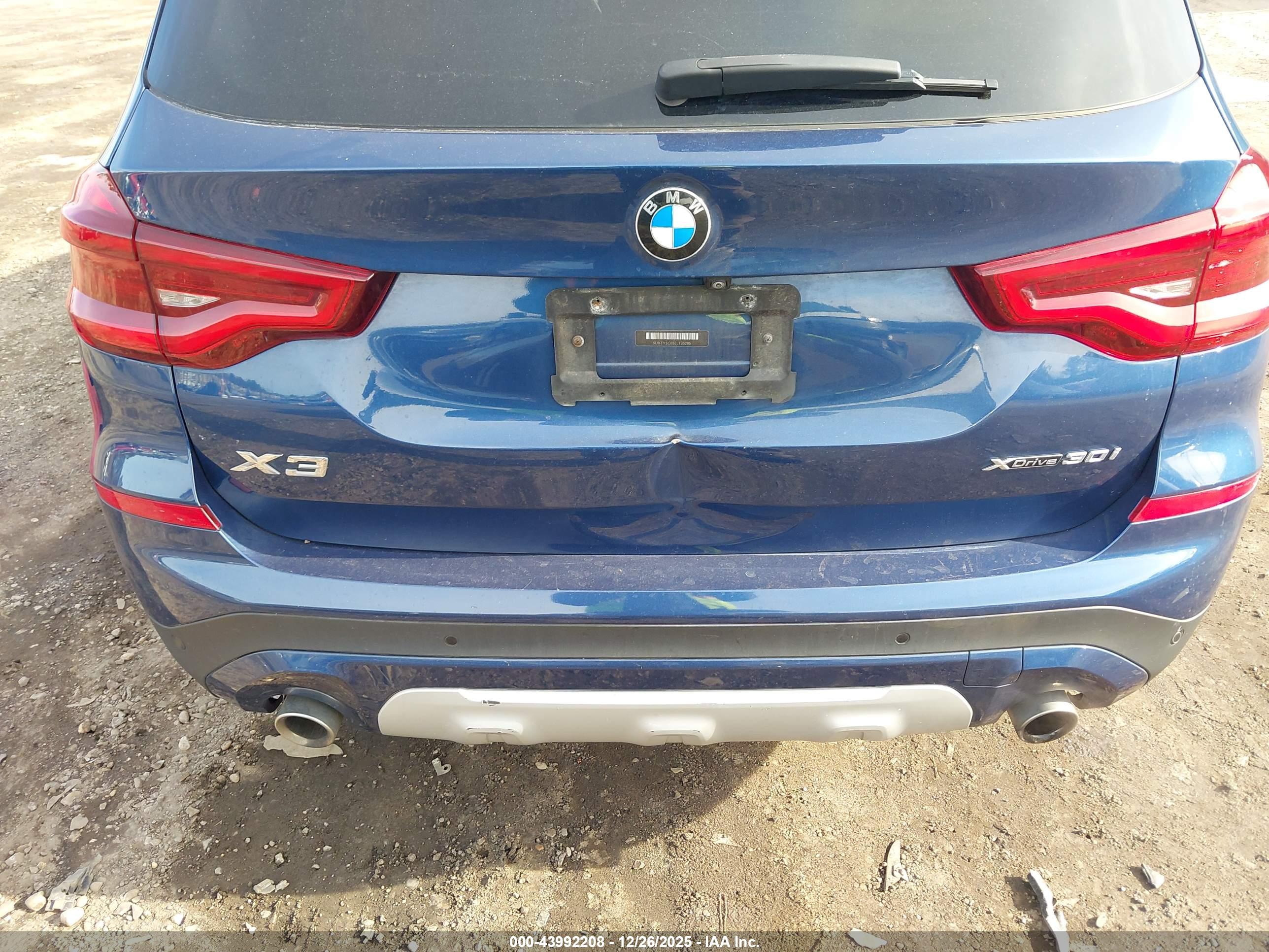 BMW X3 image 6