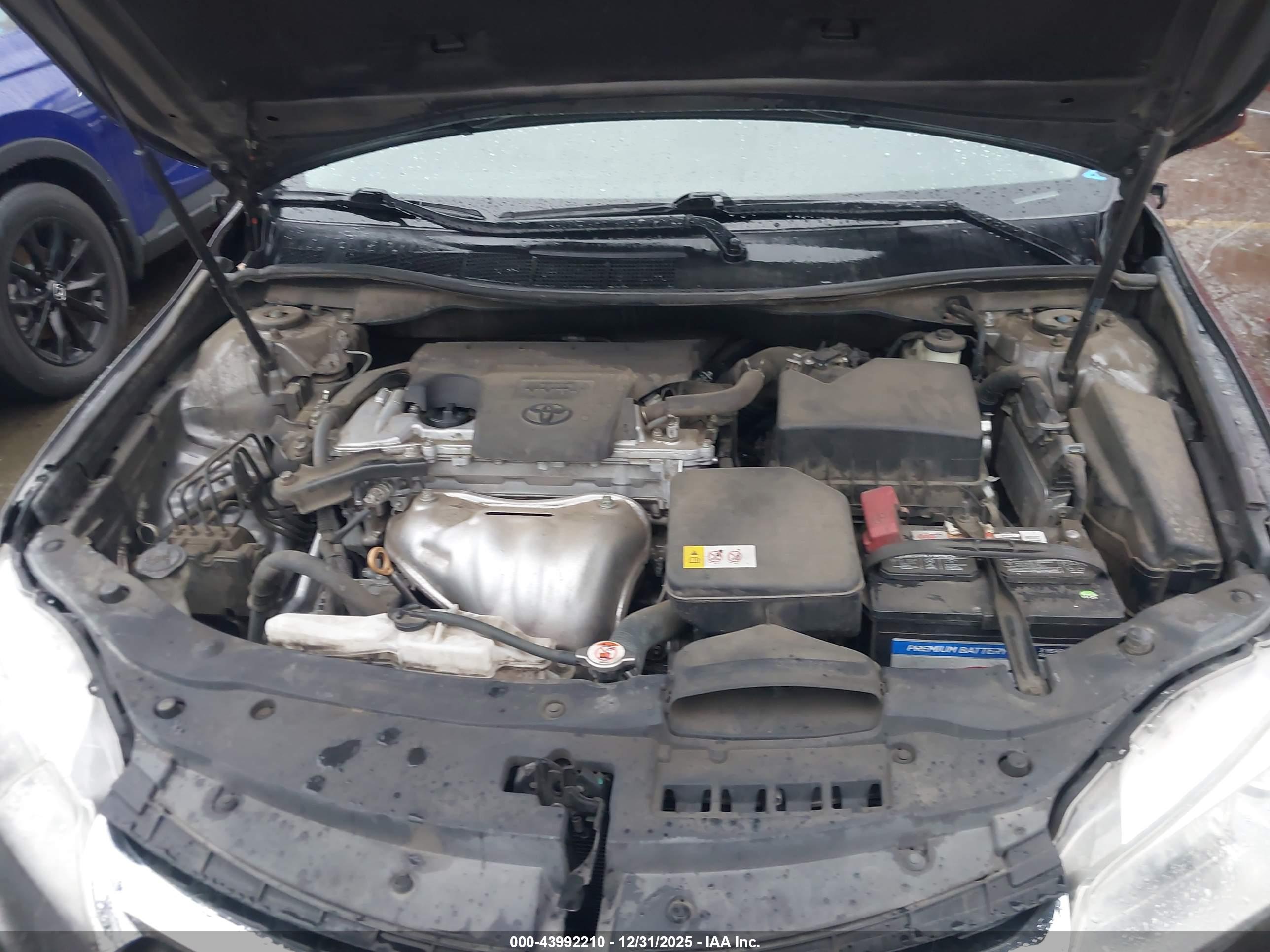 TOYOTA CAMRY image 10