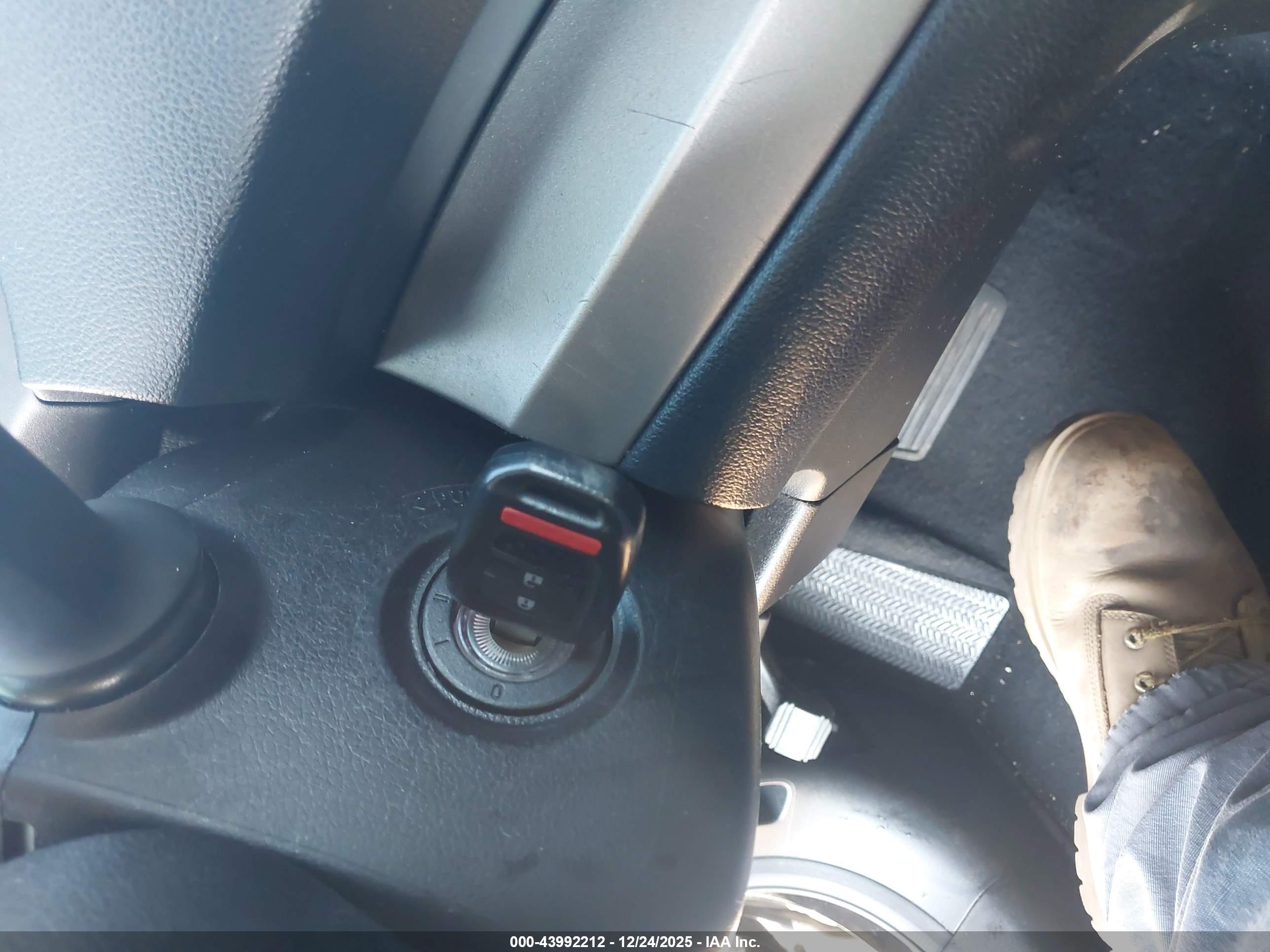 HONDA CR-V image 11