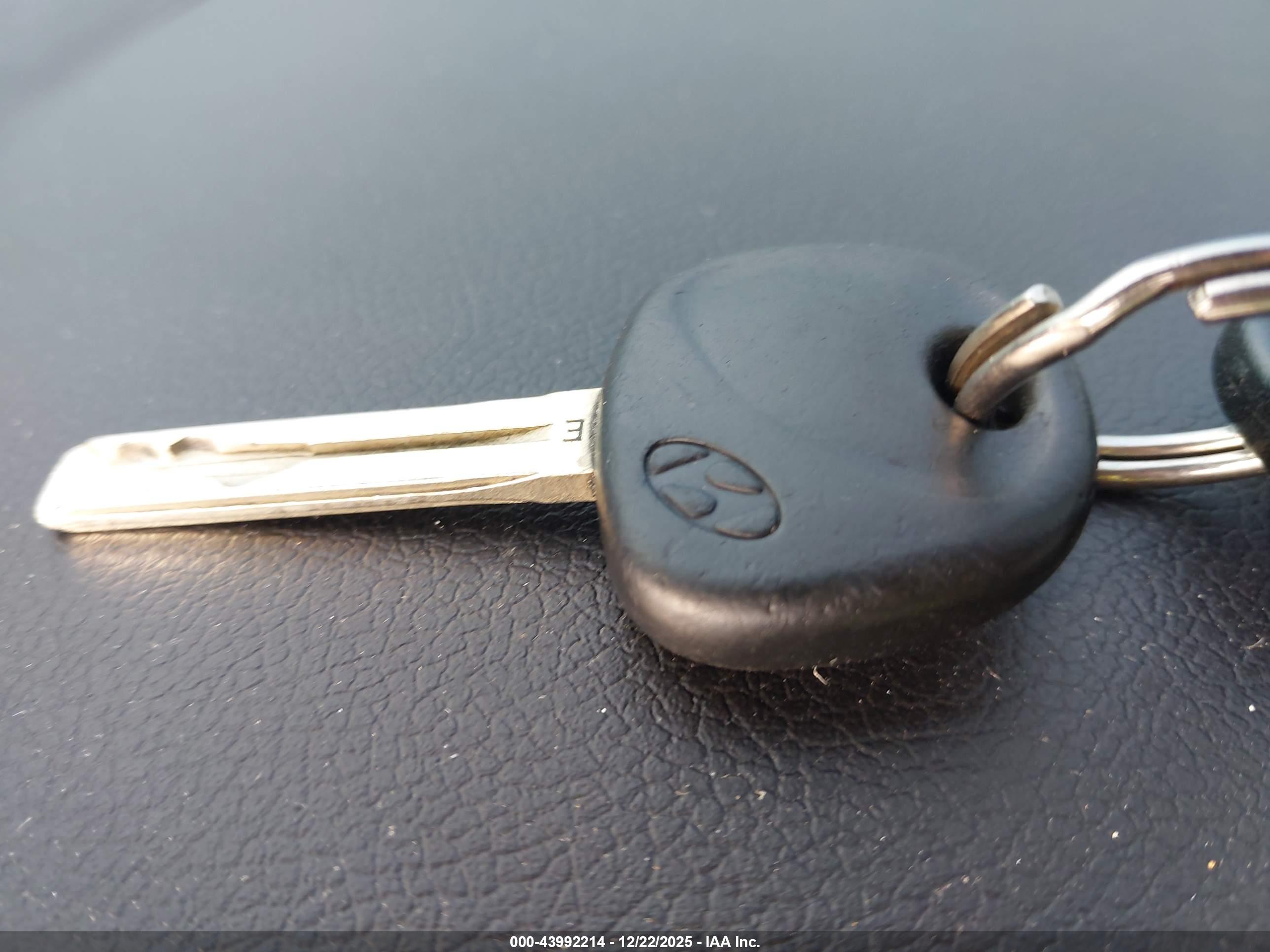 HYUNDAI SONATA image 11