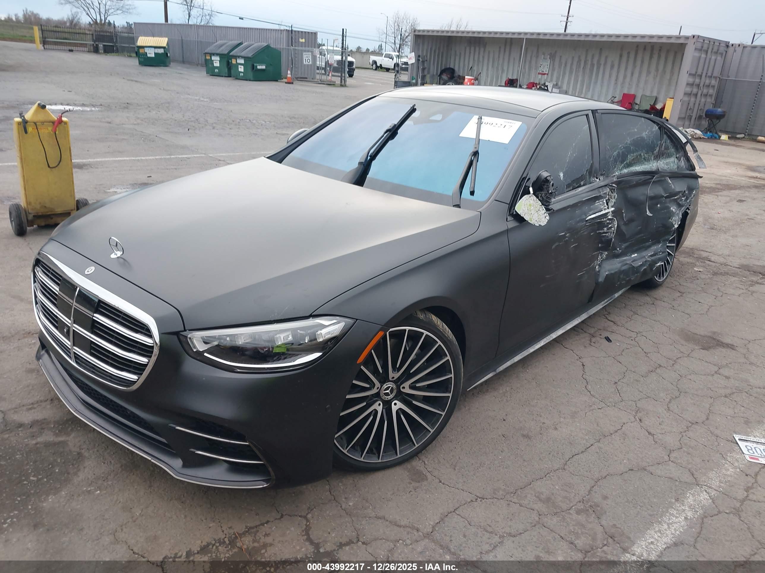 MERCEDES-BENZ S image 2