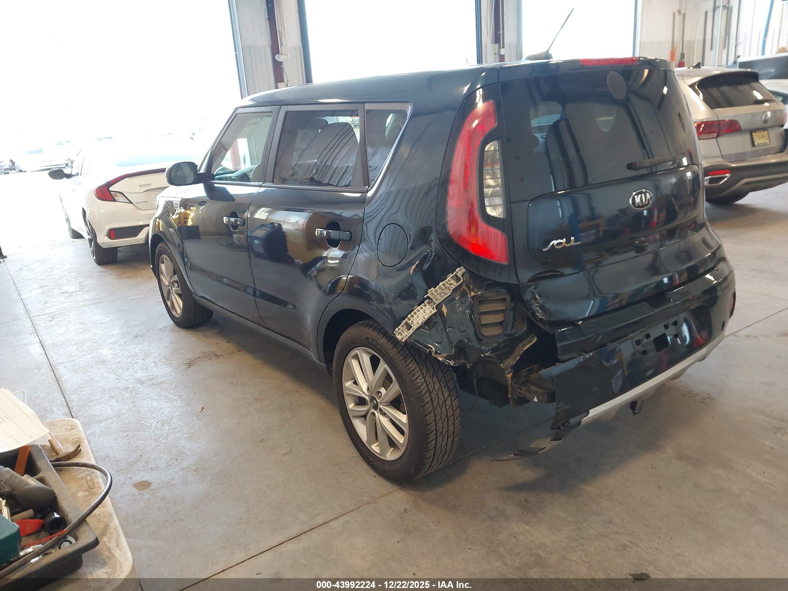KIA SOUL image 3