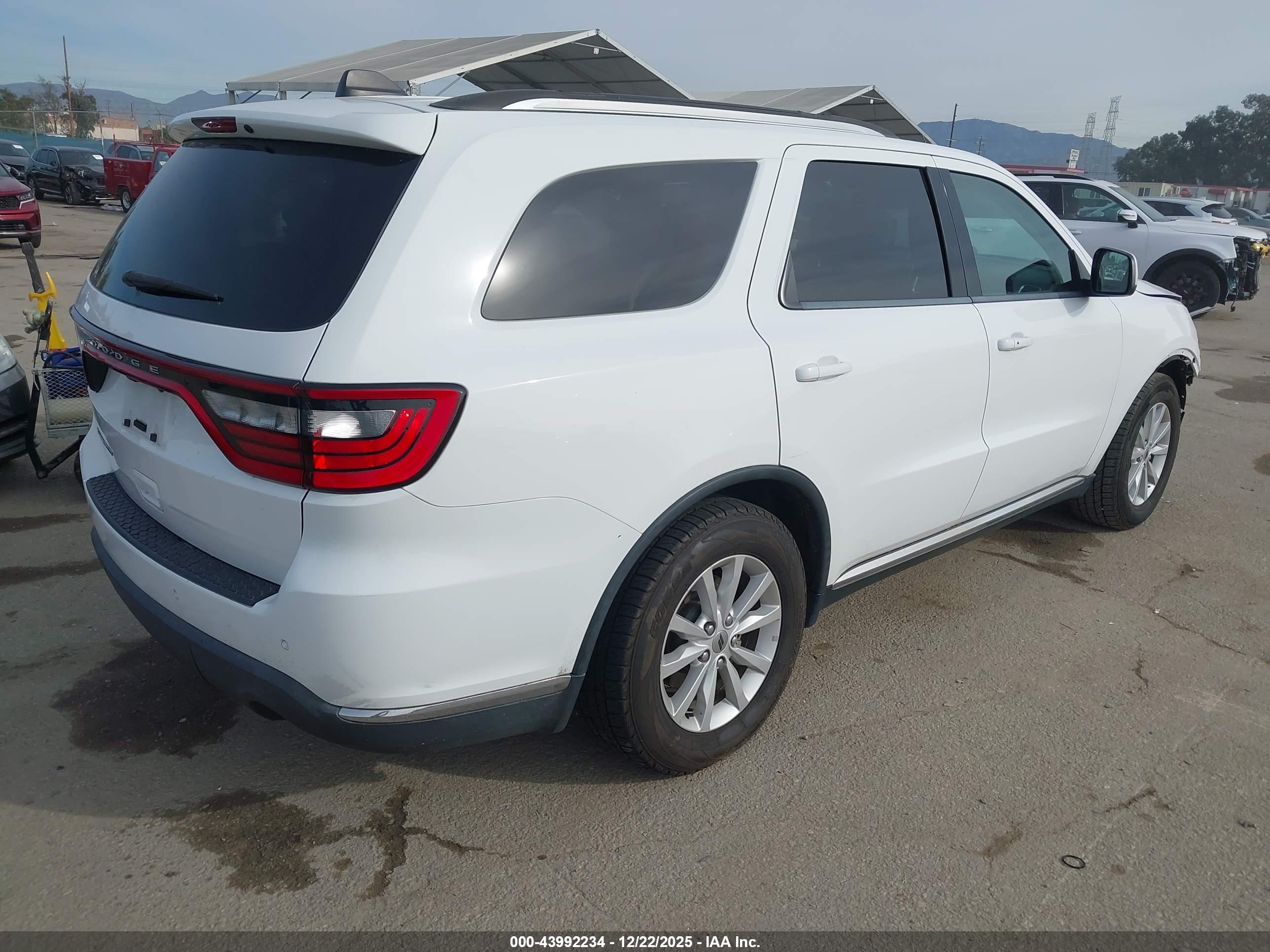 DODGE DURANGO image 4