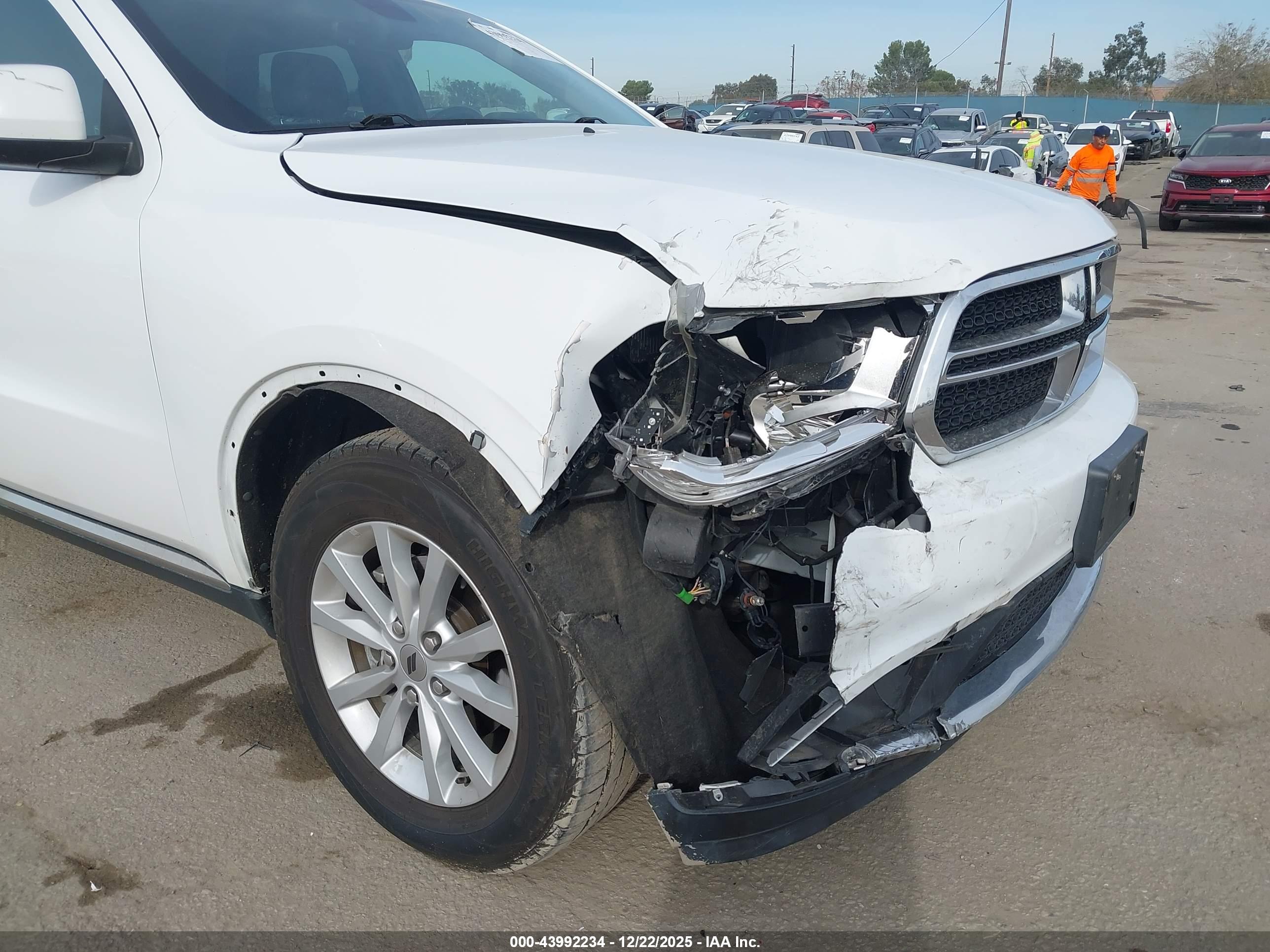 DODGE DURANGO image 6