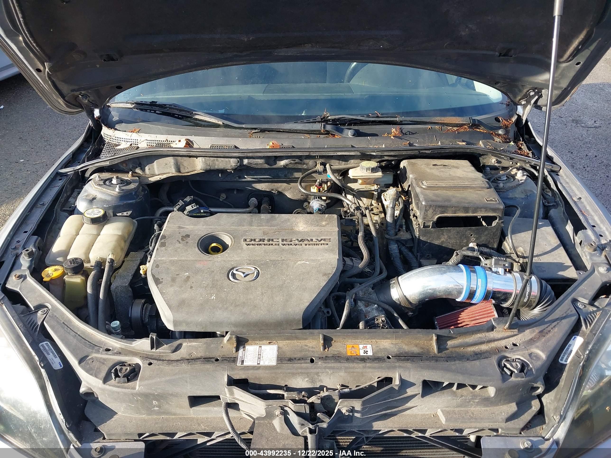 MAZDA MAZDA3 image 10